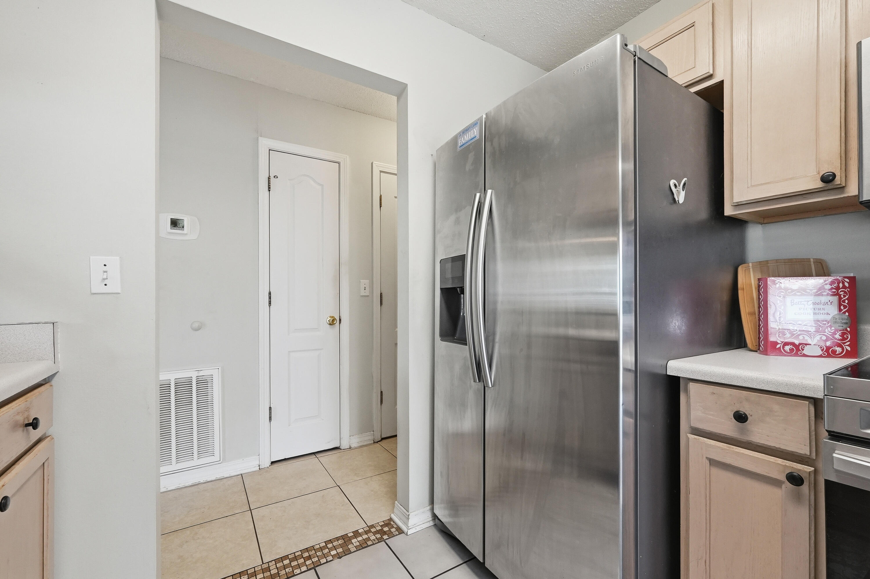 OLD TOWN PH III LOT 41 - Residential