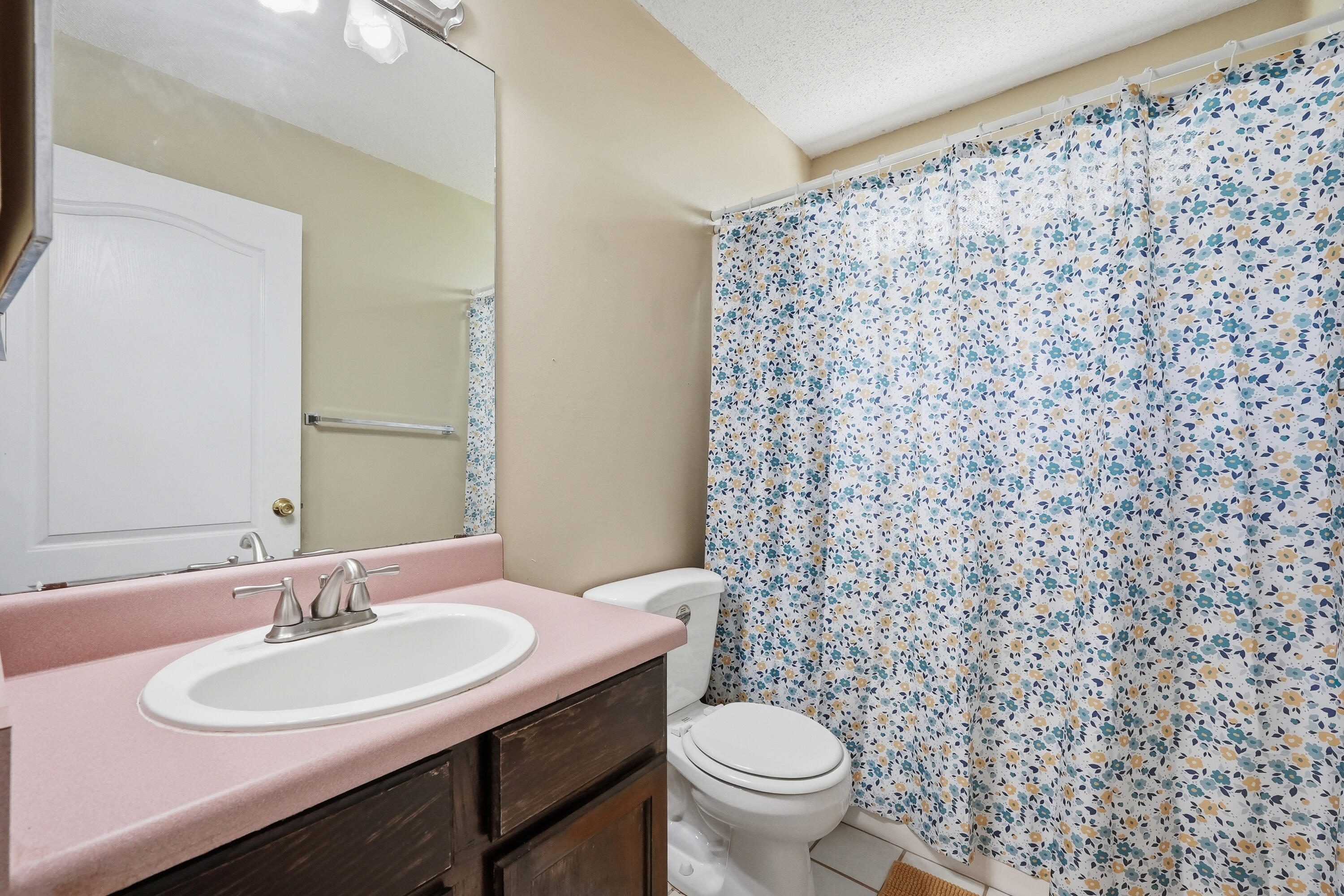 OLD TOWN PH III LOT 41 - Residential