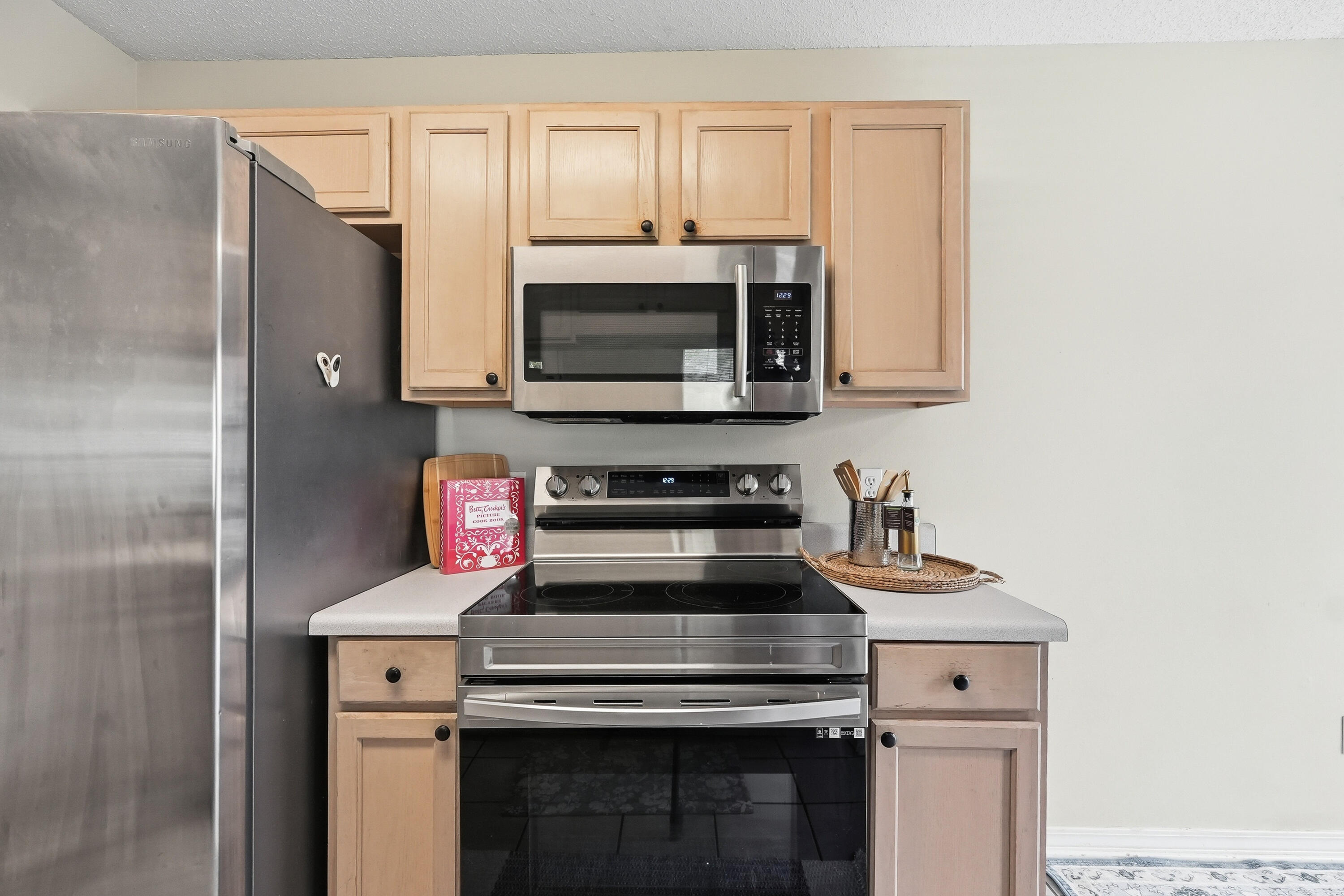 OLD TOWN PH III LOT 41 - Residential
