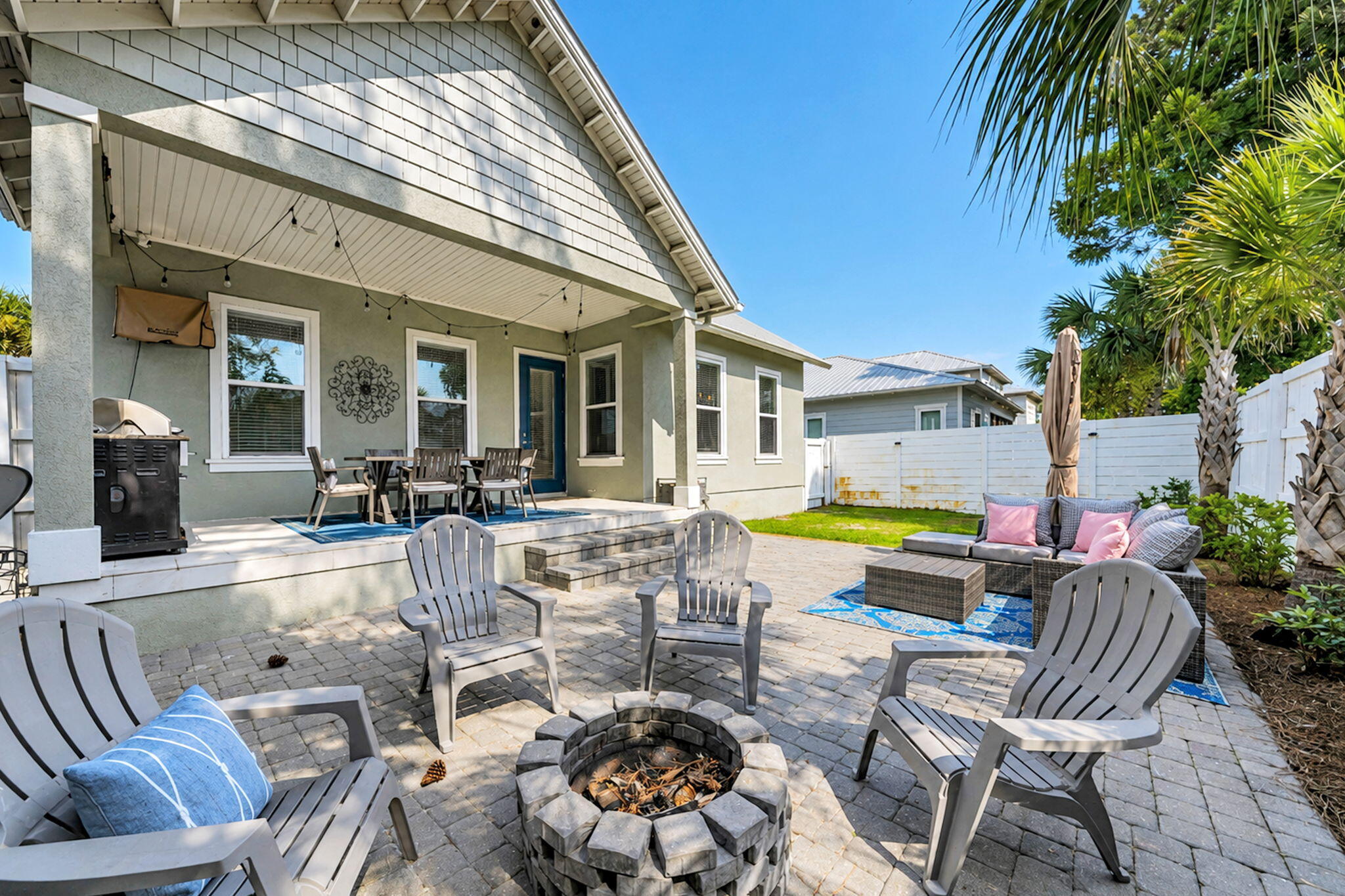 FRANGISTA BEACH 2ND ADDN - Residential