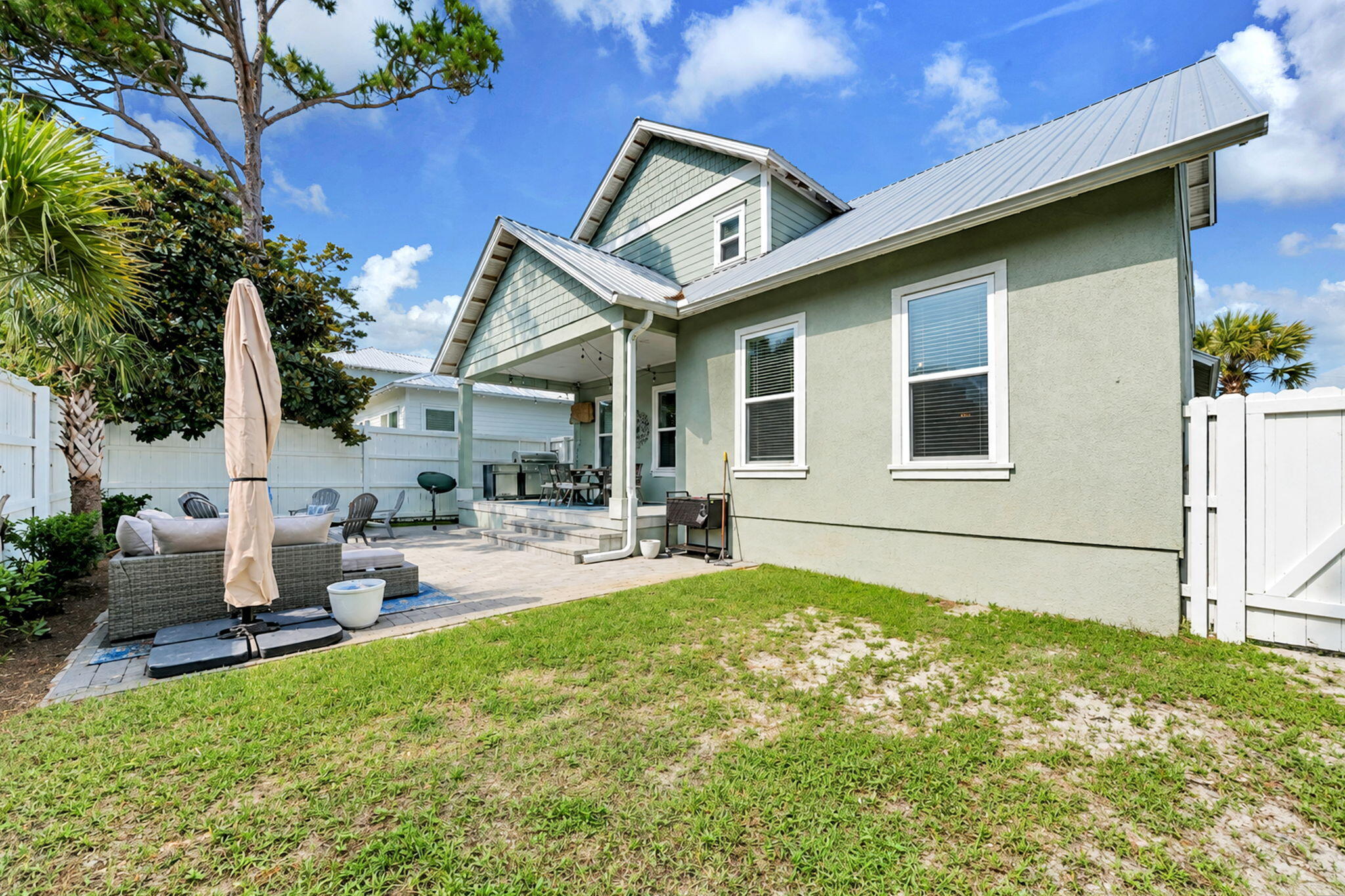 FRANGISTA BEACH 2ND ADDN - Residential
