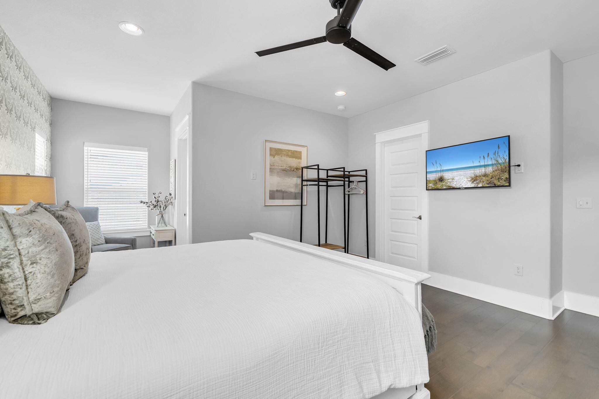 FRANGISTA BEACH 2ND ADDN - Residential
