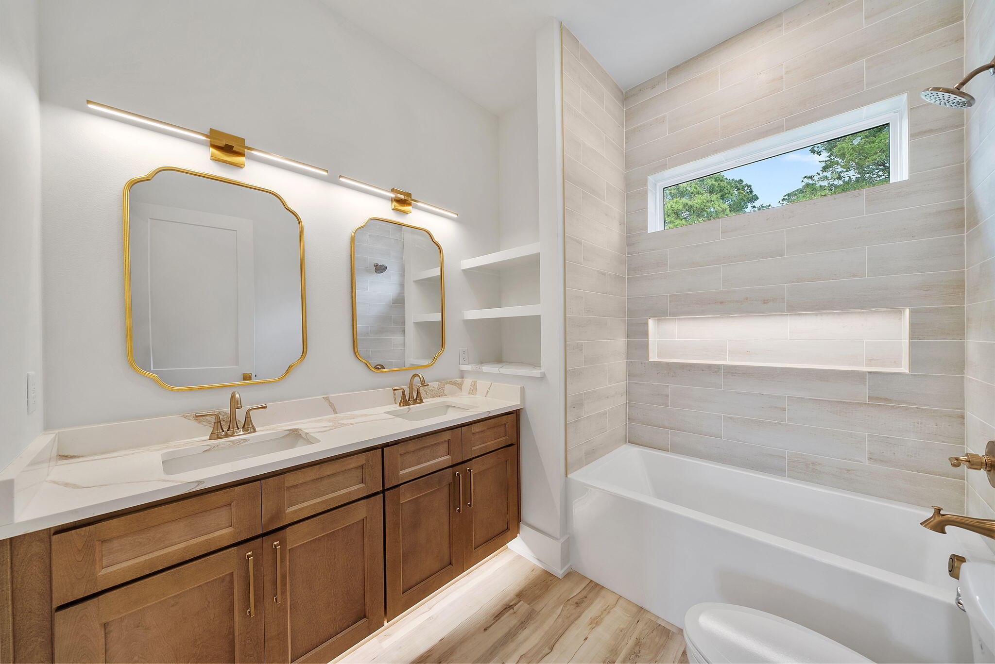 RIVIERA BEACH - Residential