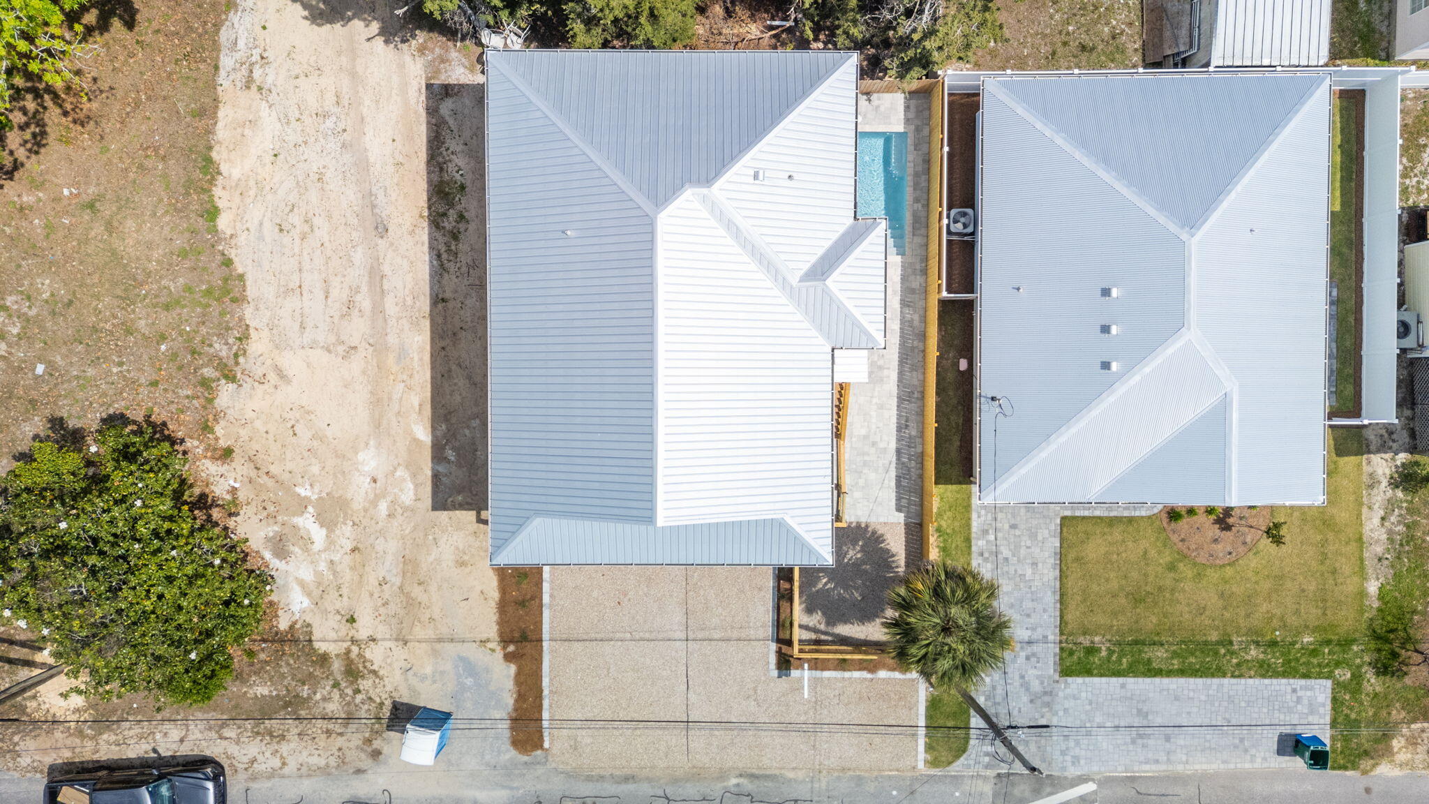 RIVIERA BEACH - Residential