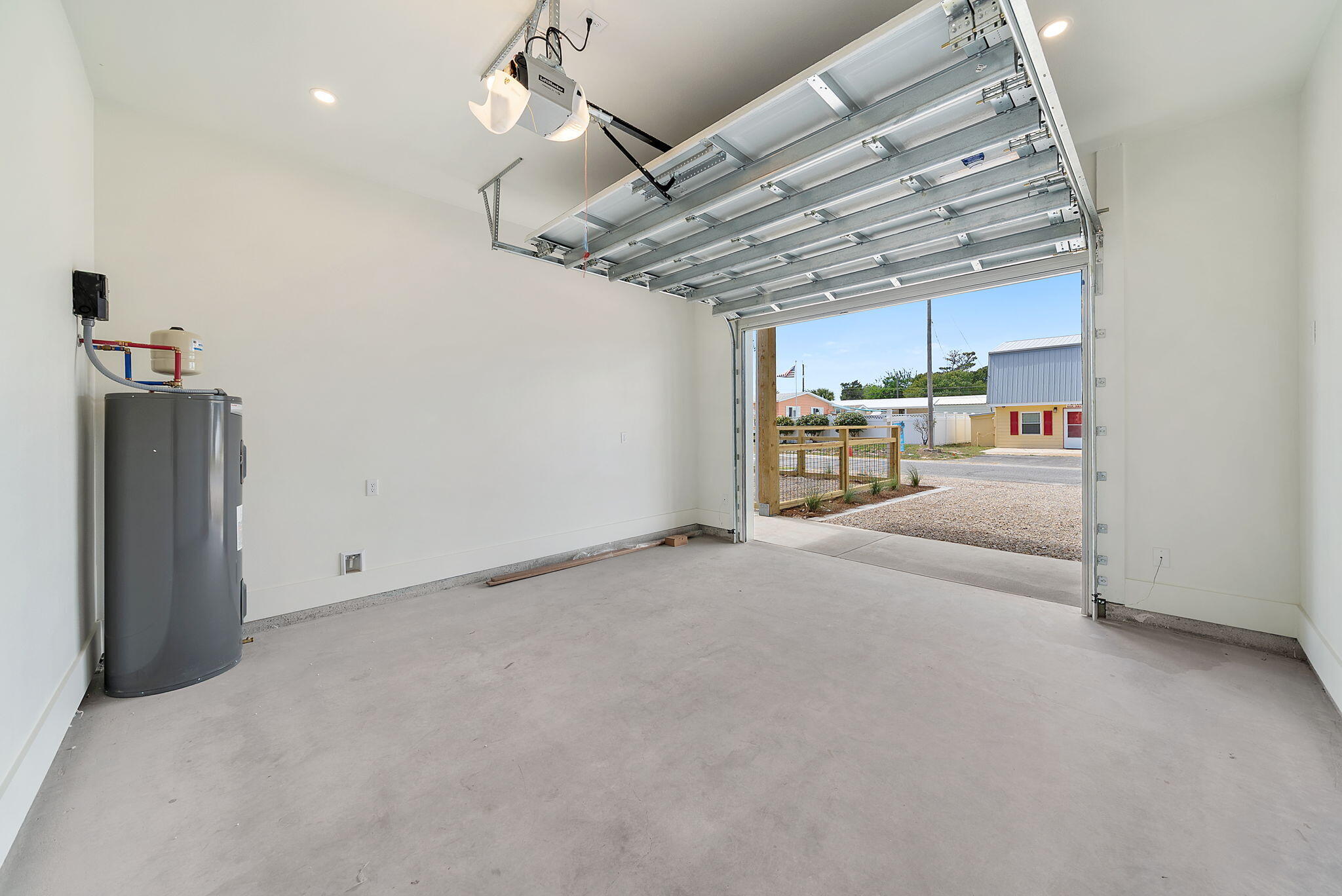 RIVIERA BEACH - Residential