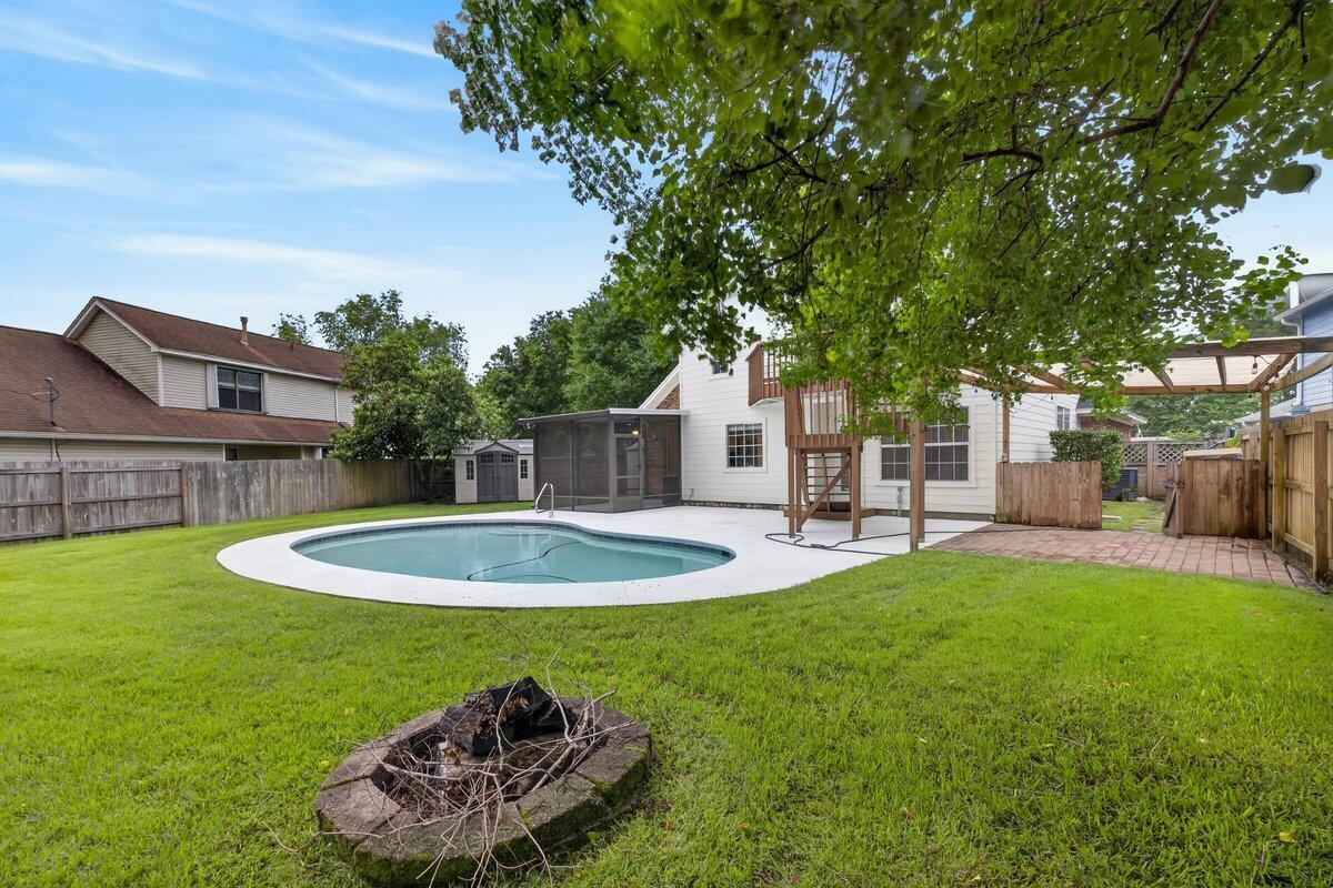 CROSSWINDS 2ND ADDN - Residential