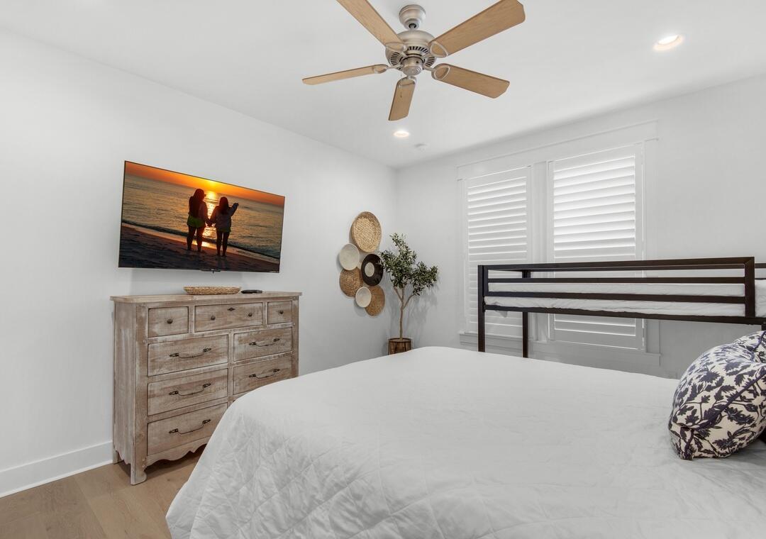 FRANGISTA BEACH 2ND ADDN - Residential