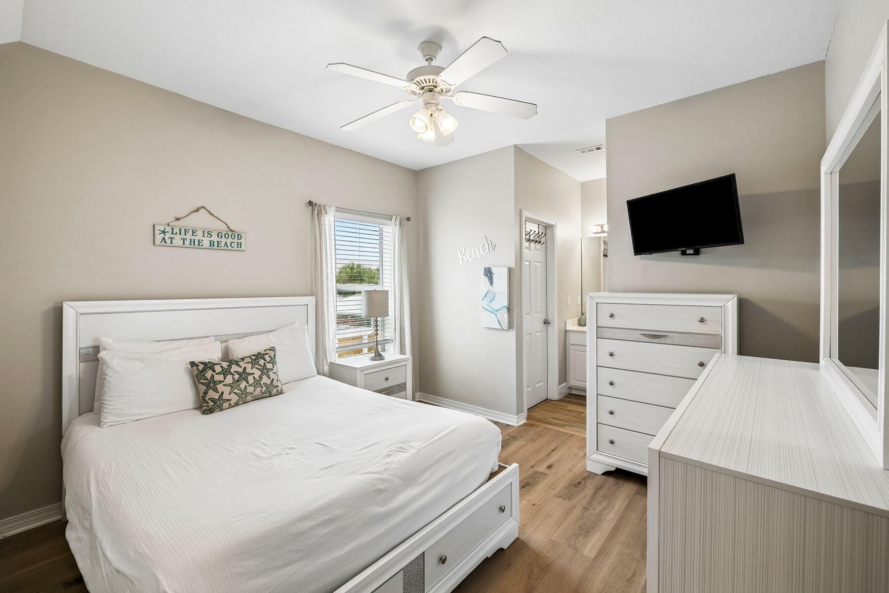 CRYSTAL BEACH - Residential