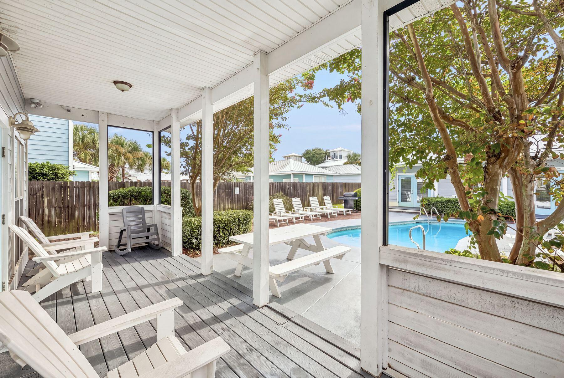 CRYSTAL BEACH - Residential