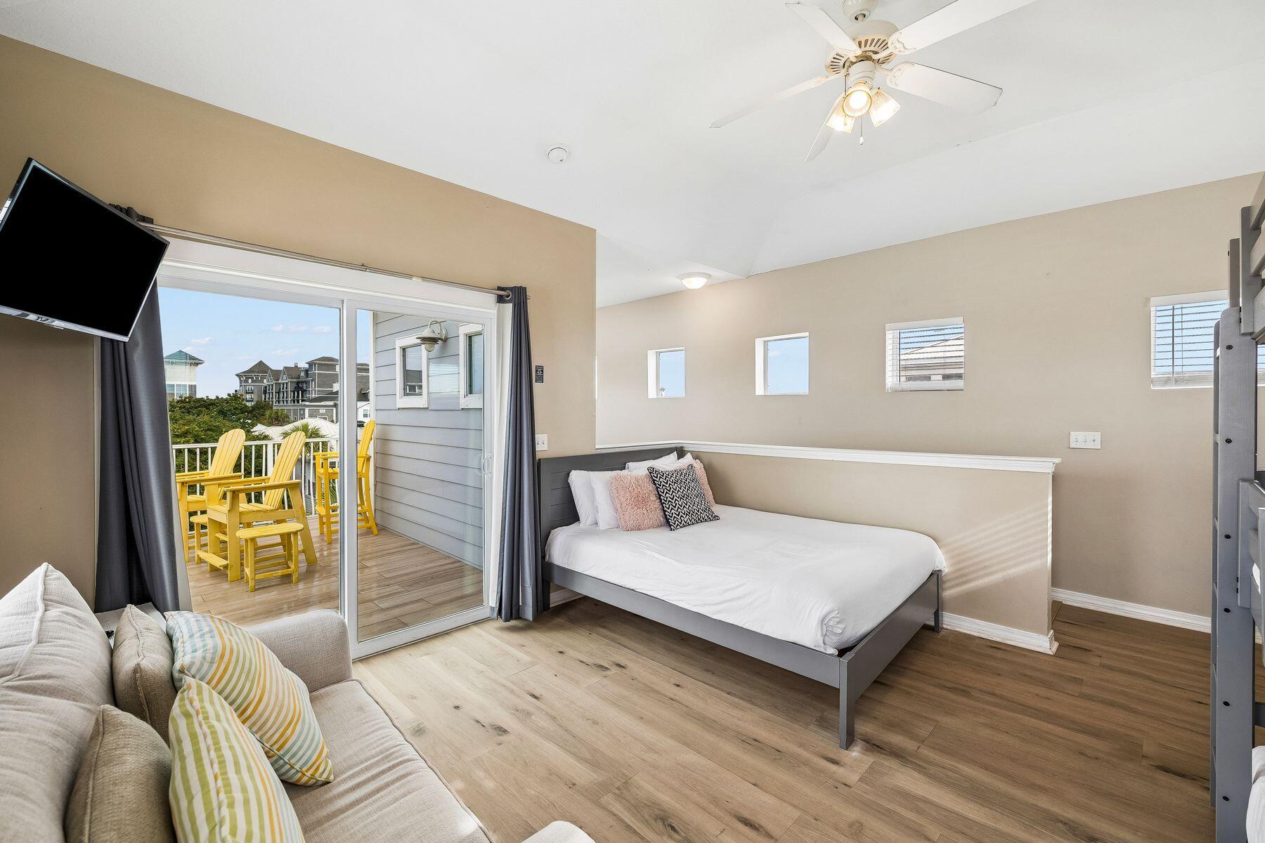 CRYSTAL BEACH - Residential