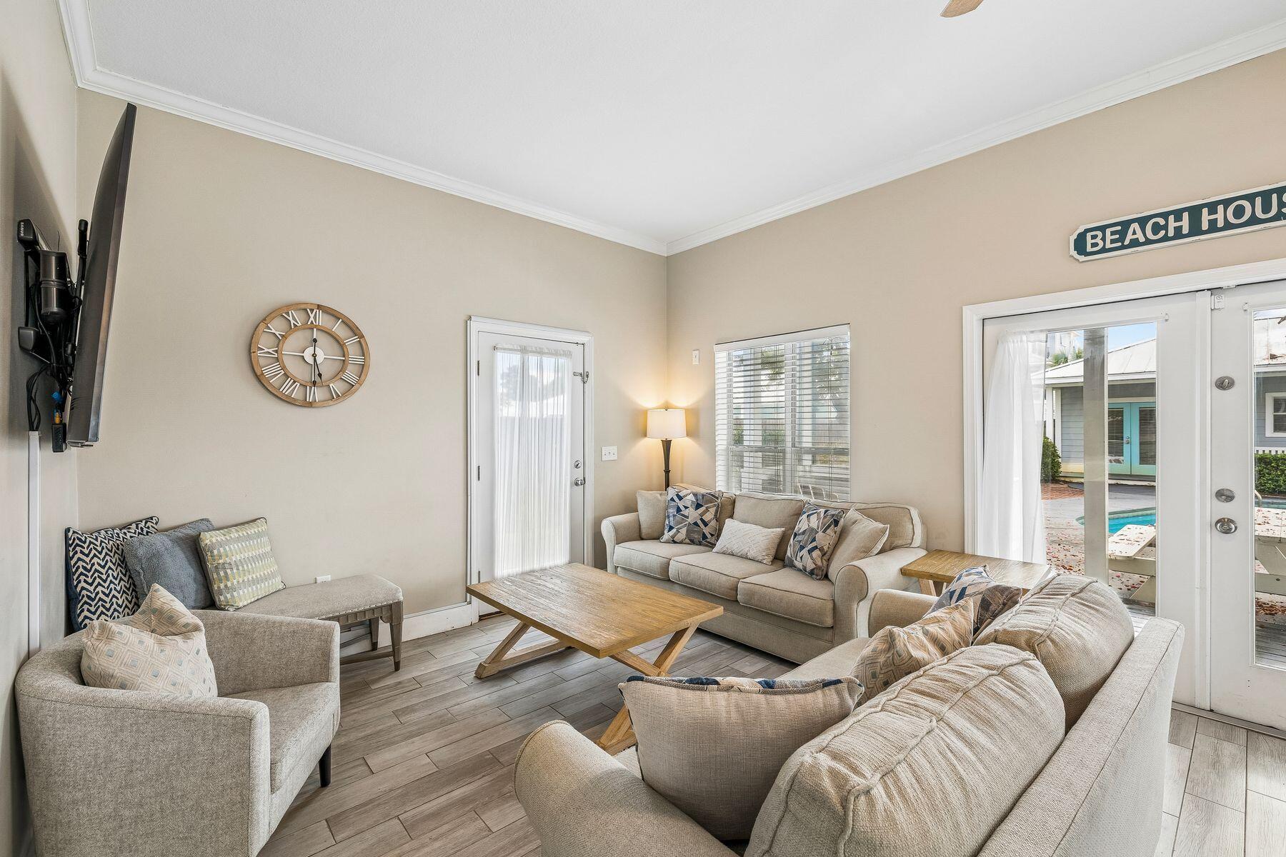 CRYSTAL BEACH - Residential