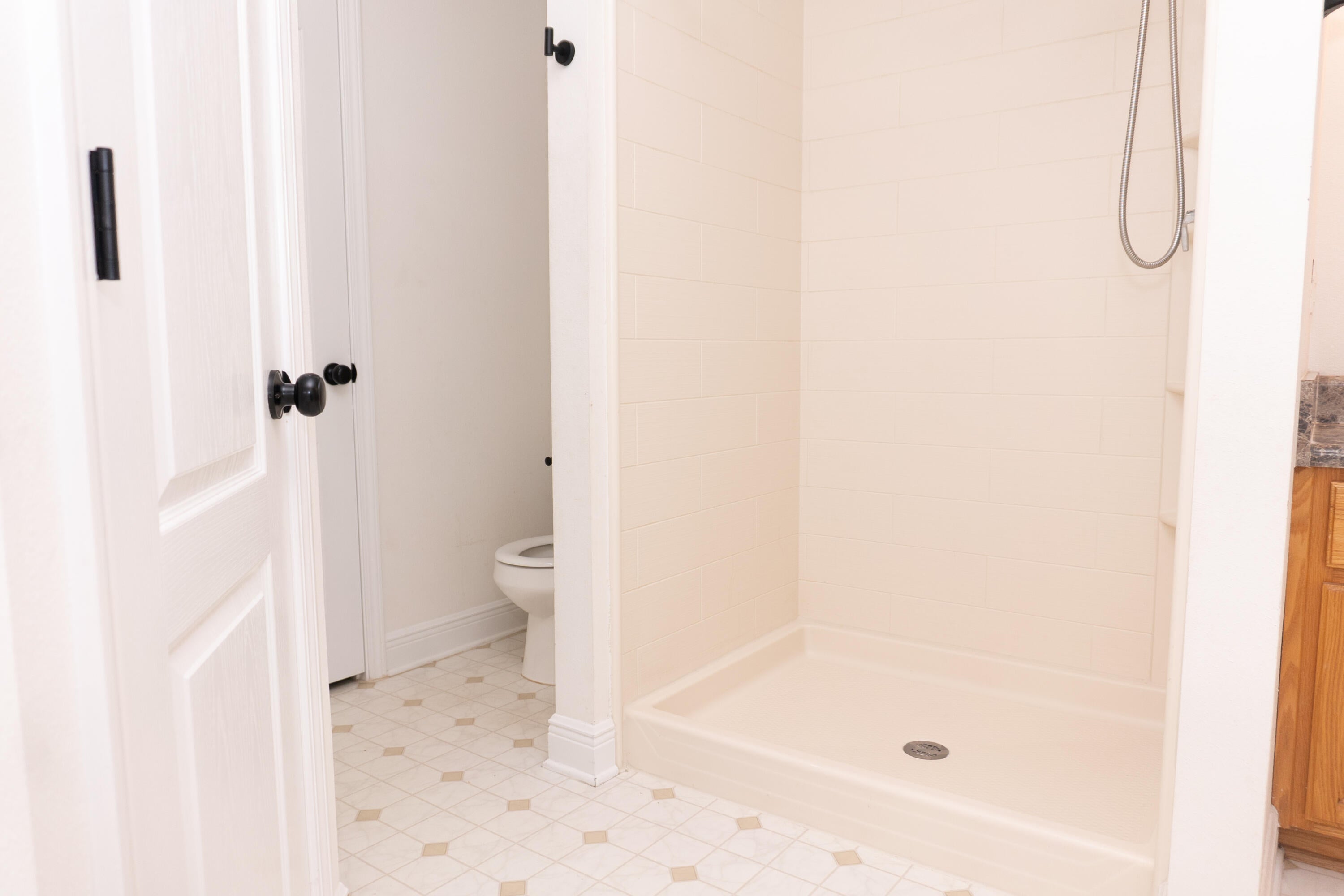 FOX VALLEY - Residential Lease