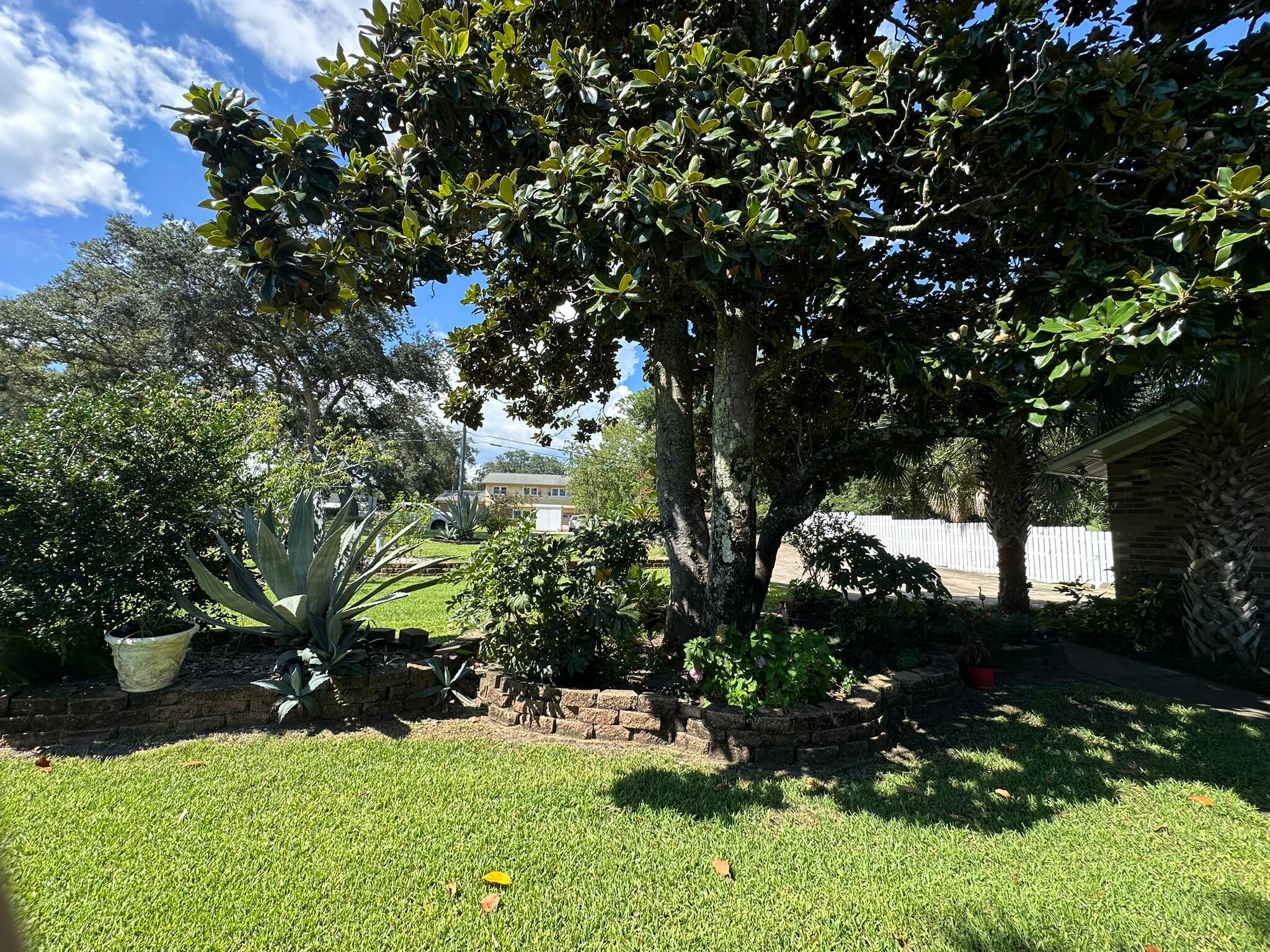SUDDUTH ESTATES - Land