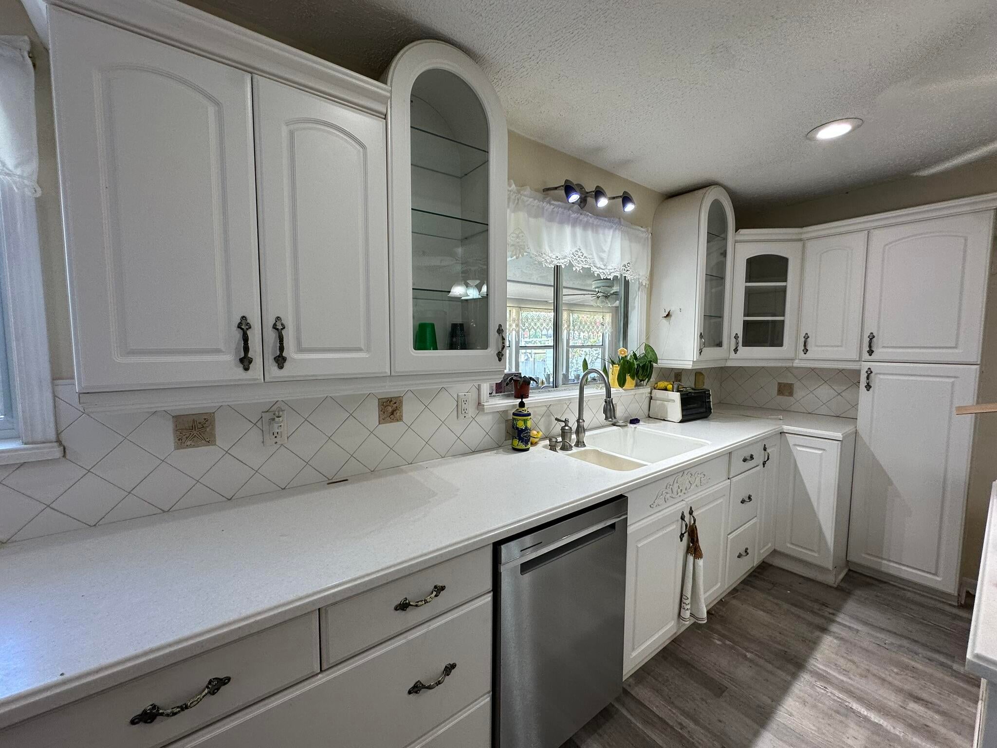 SUDDUTH ESTATES - Land