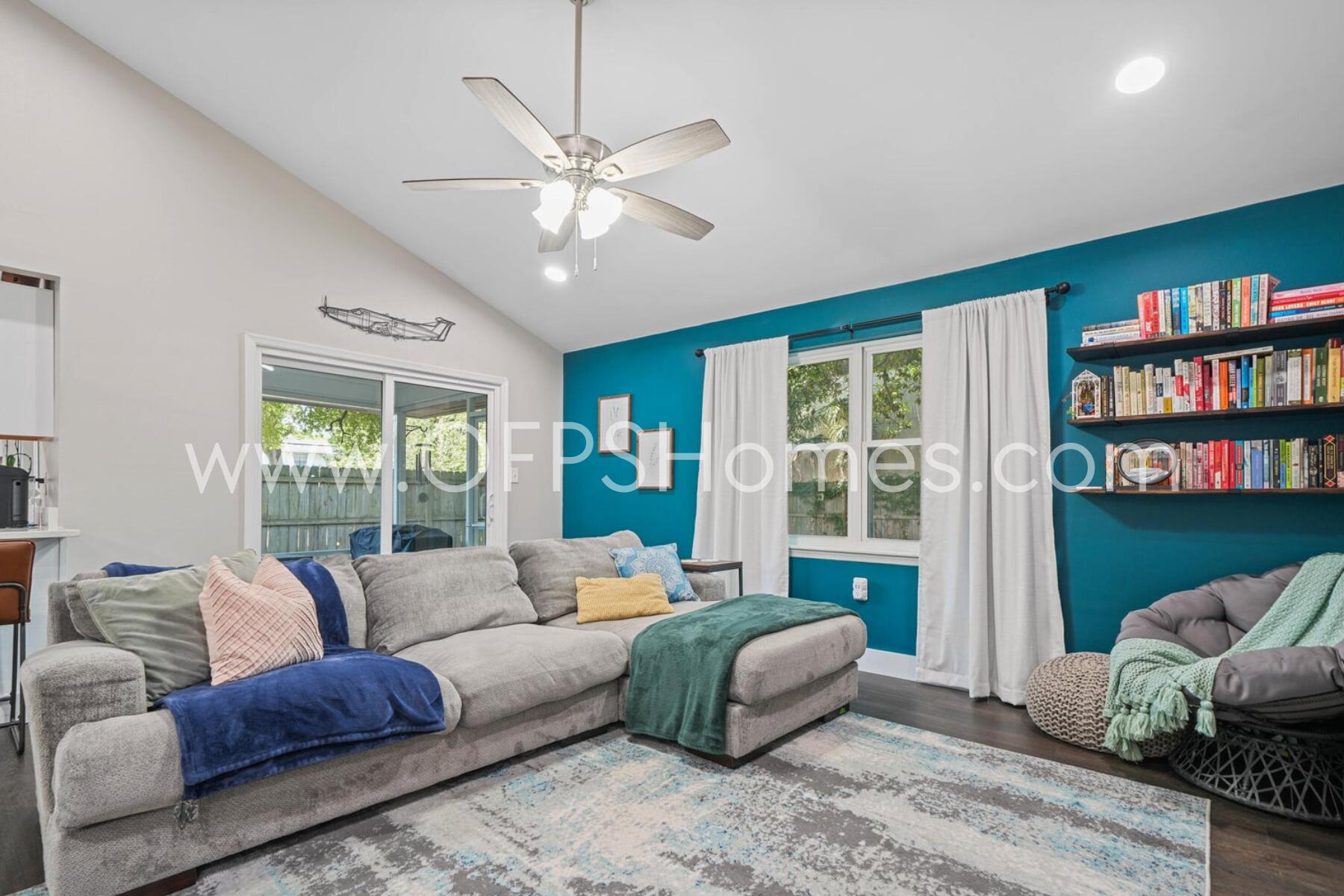 PORT DIXIE - Residential Lease