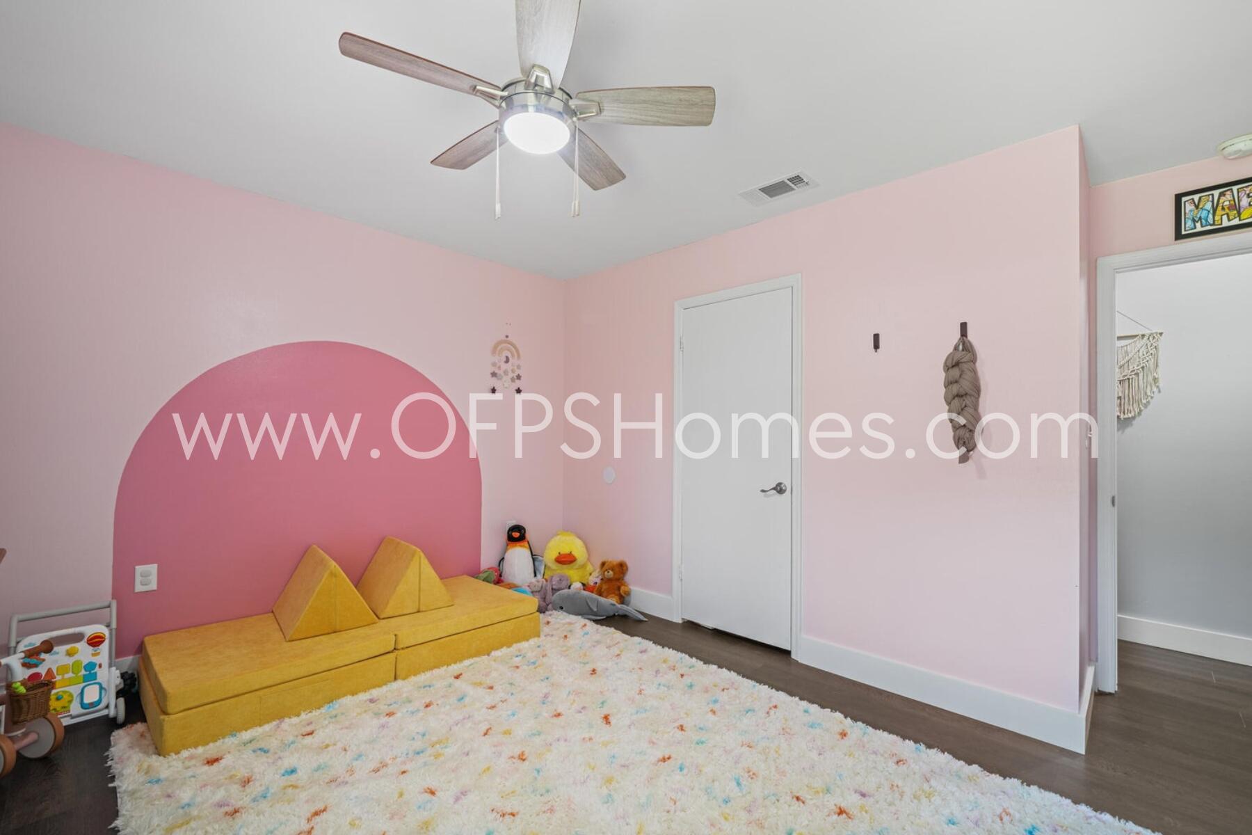 PORT DIXIE - Residential Lease
