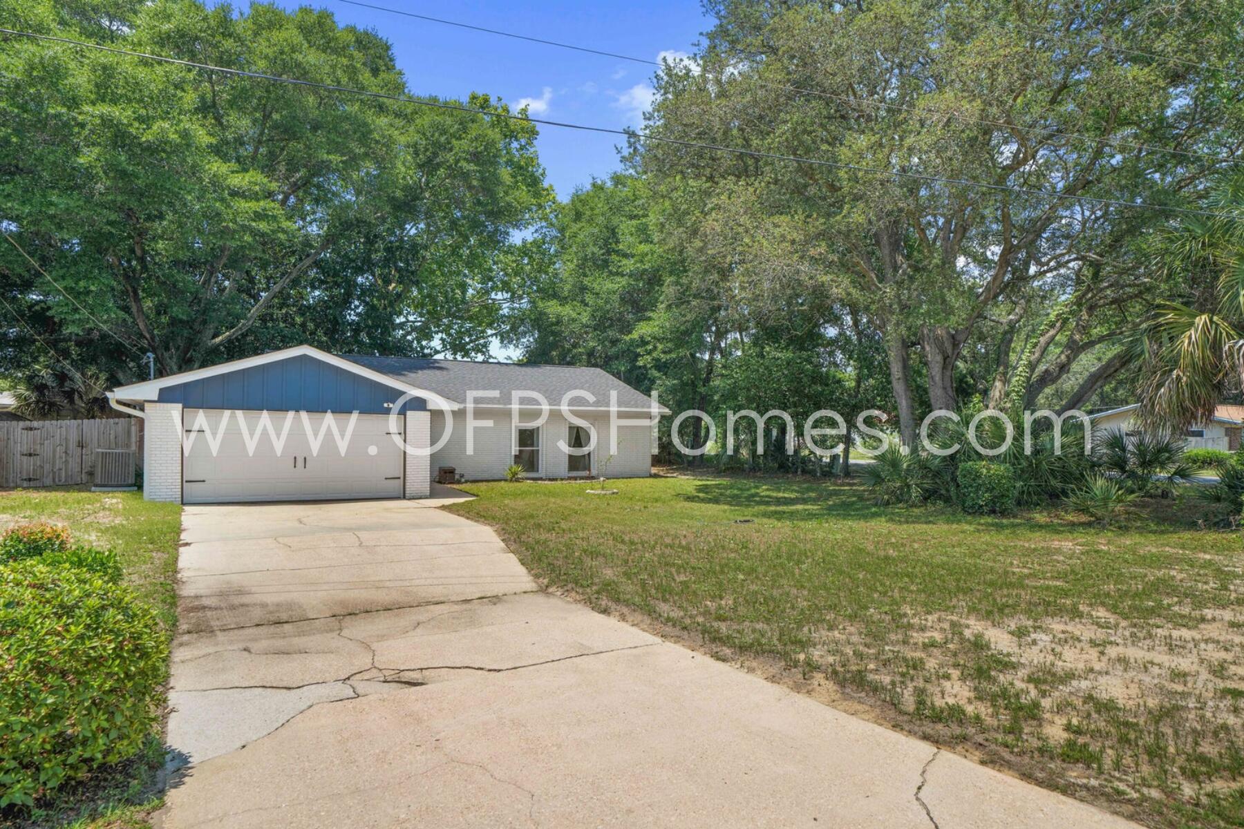 PORT DIXIE - Residential Lease