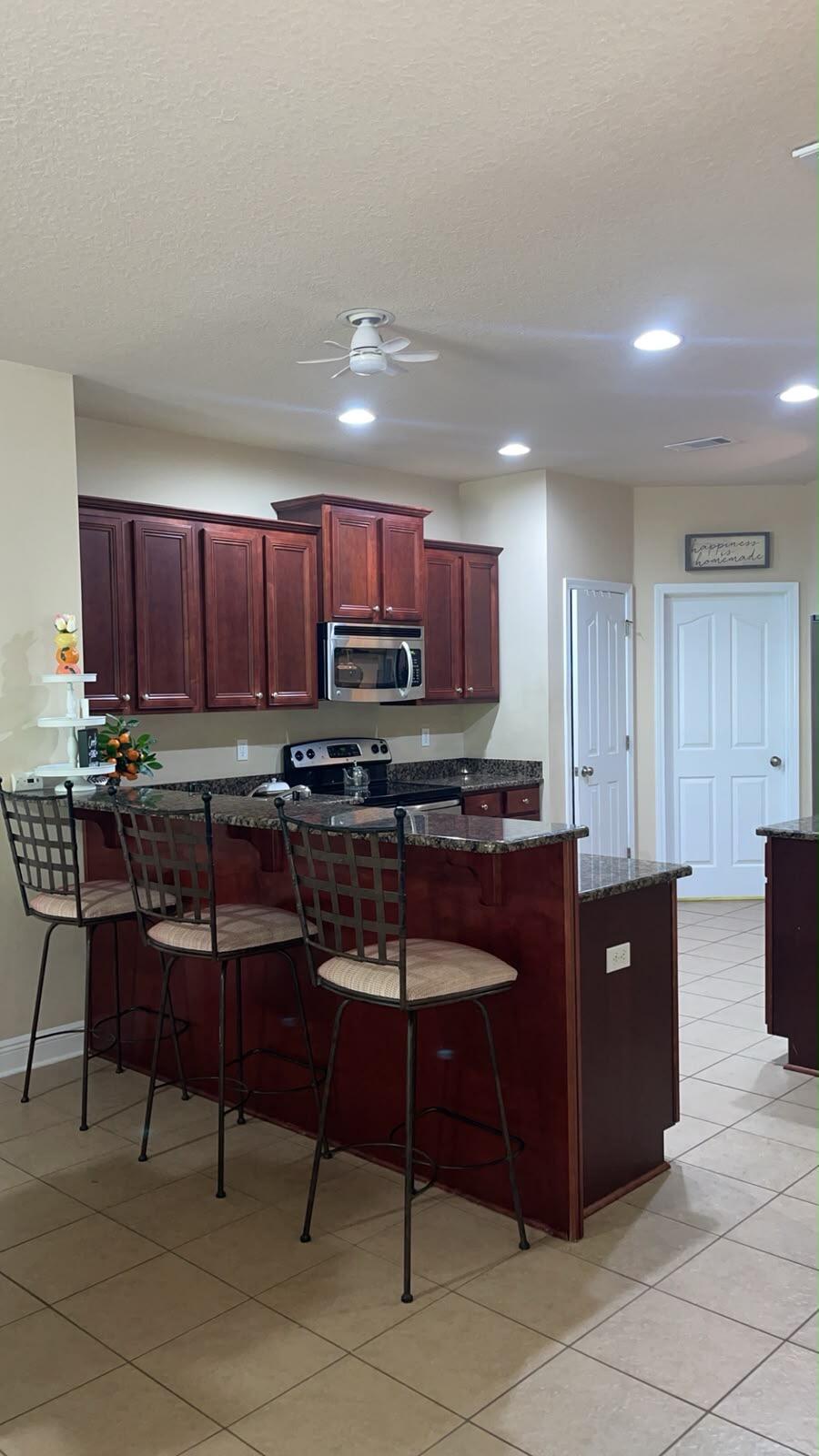FOX VALLEY PH 3-A - Residential Lease