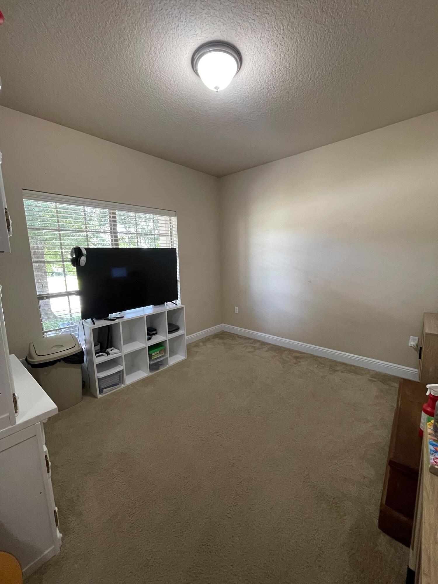 FOX VALLEY PH 3-A - Residential Lease
