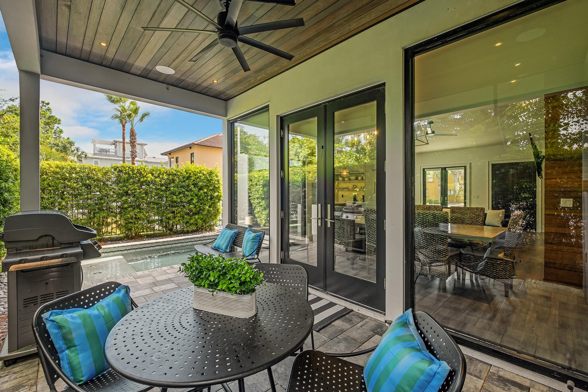 EMERALD WATERS VILLAGE - Residential