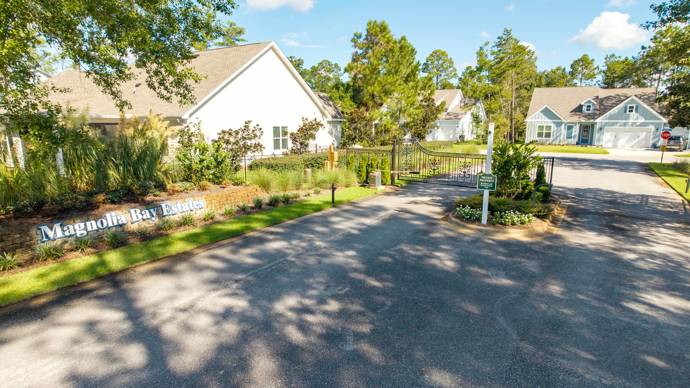 MAGNOLIA BAY ESTATES - Land