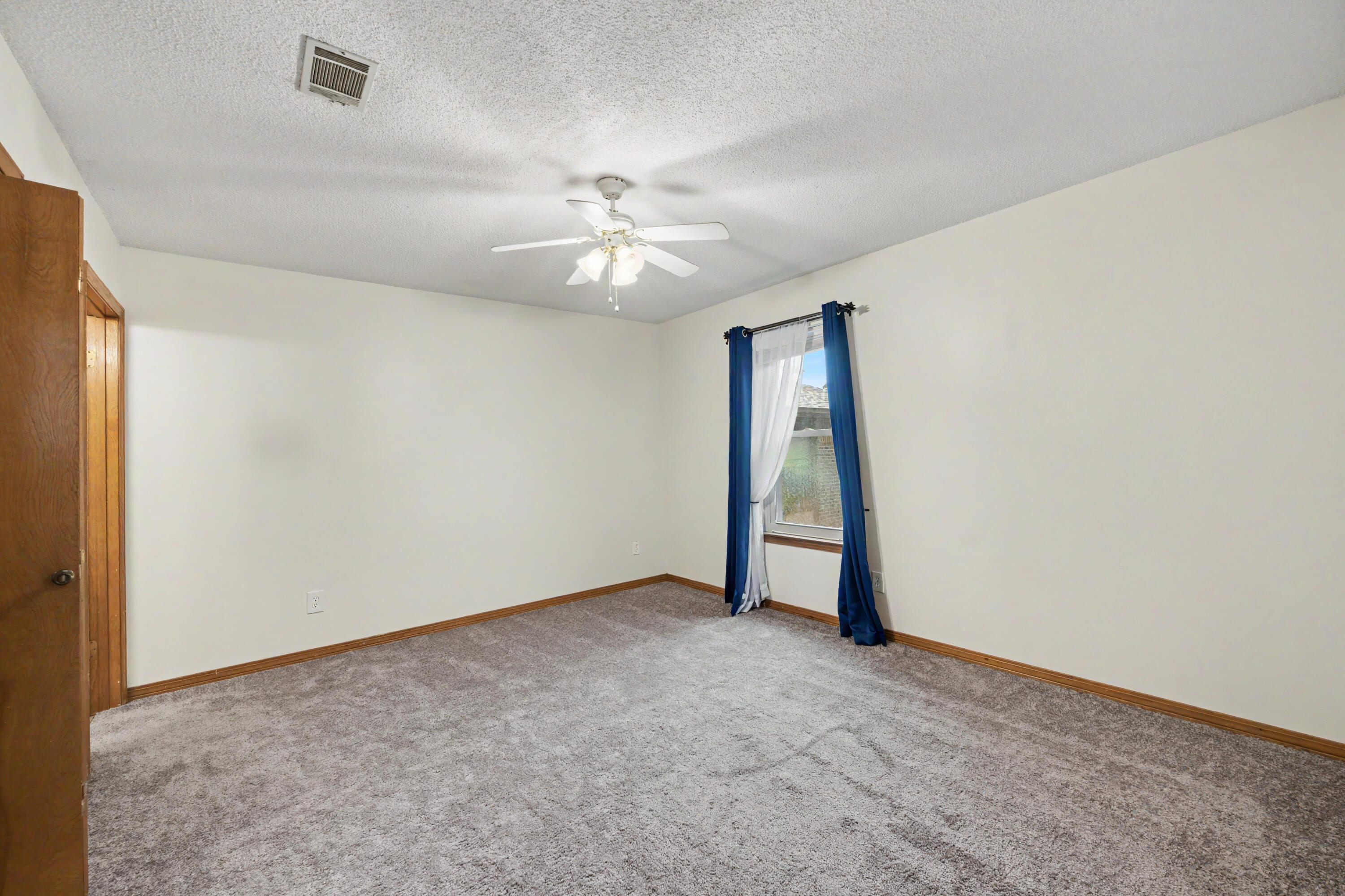 HIDDEN COVE UNIT 44 - Residential