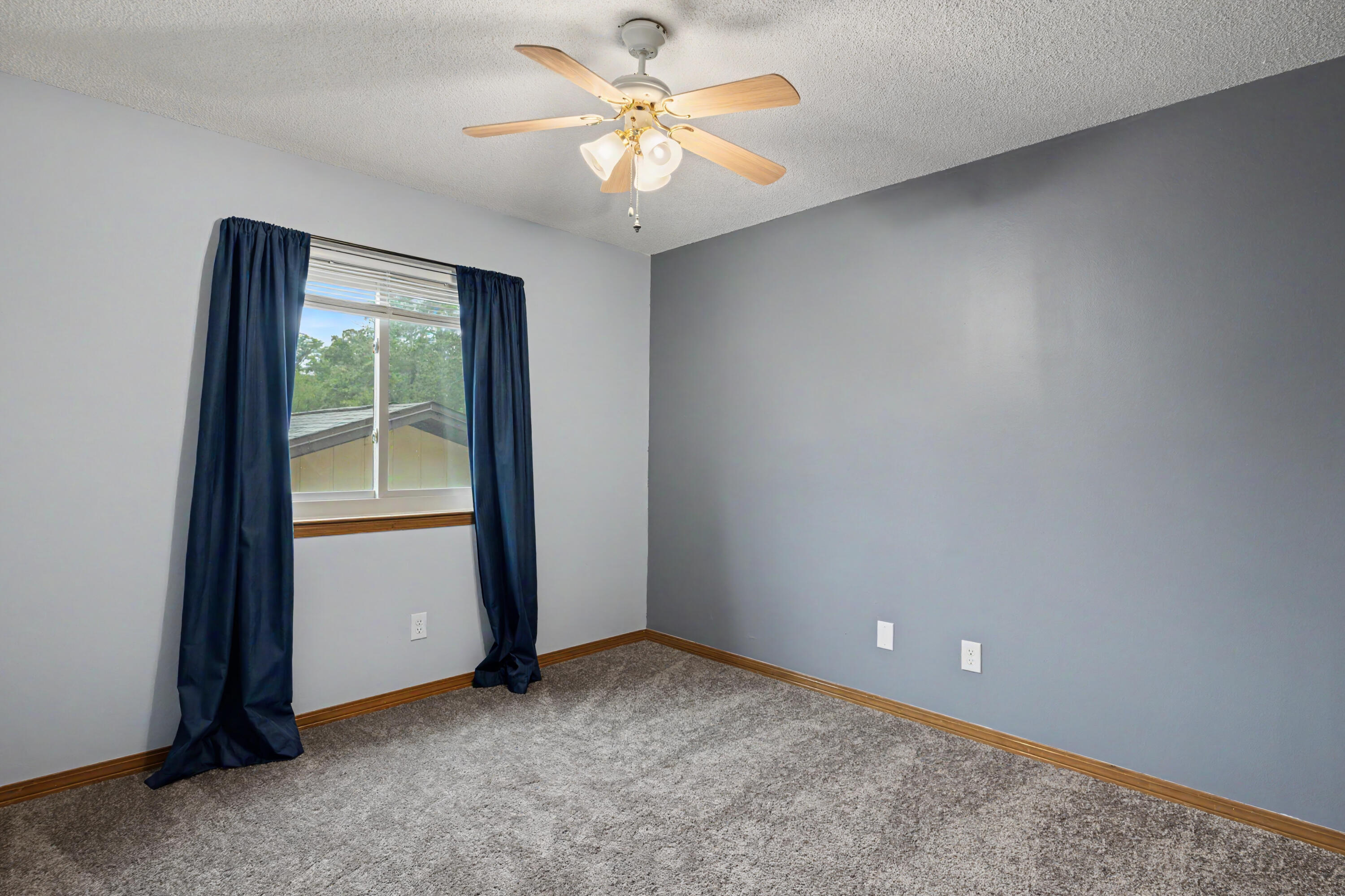 HIDDEN COVE UNIT 44 - Residential