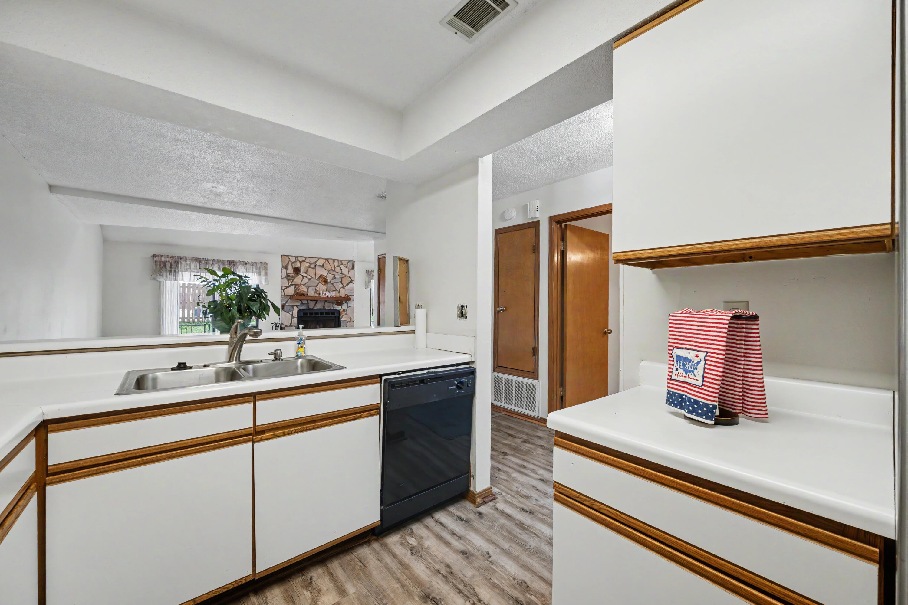 HIDDEN COVE UNIT 44 - Residential