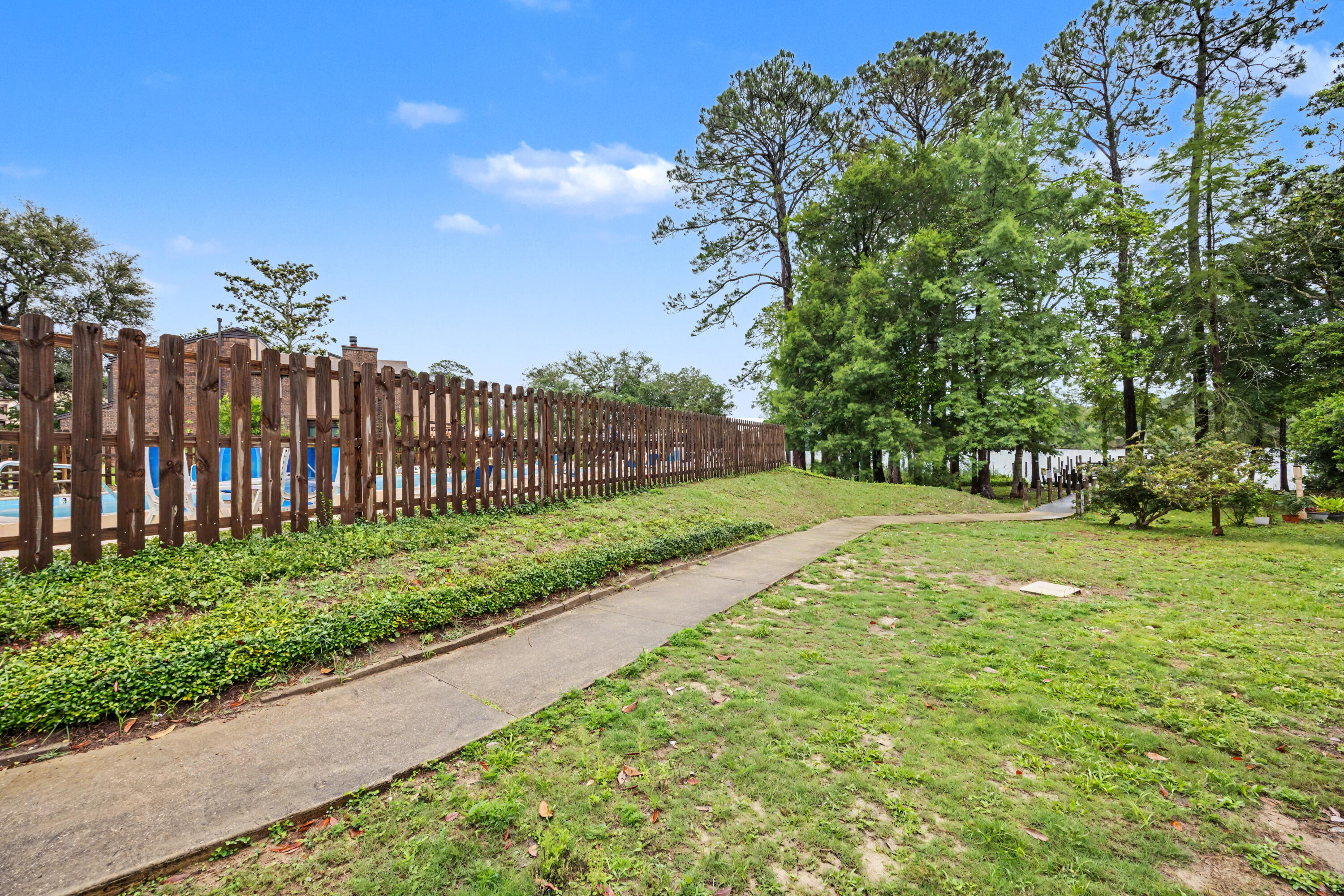 HIDDEN COVE UNIT 44 - Residential