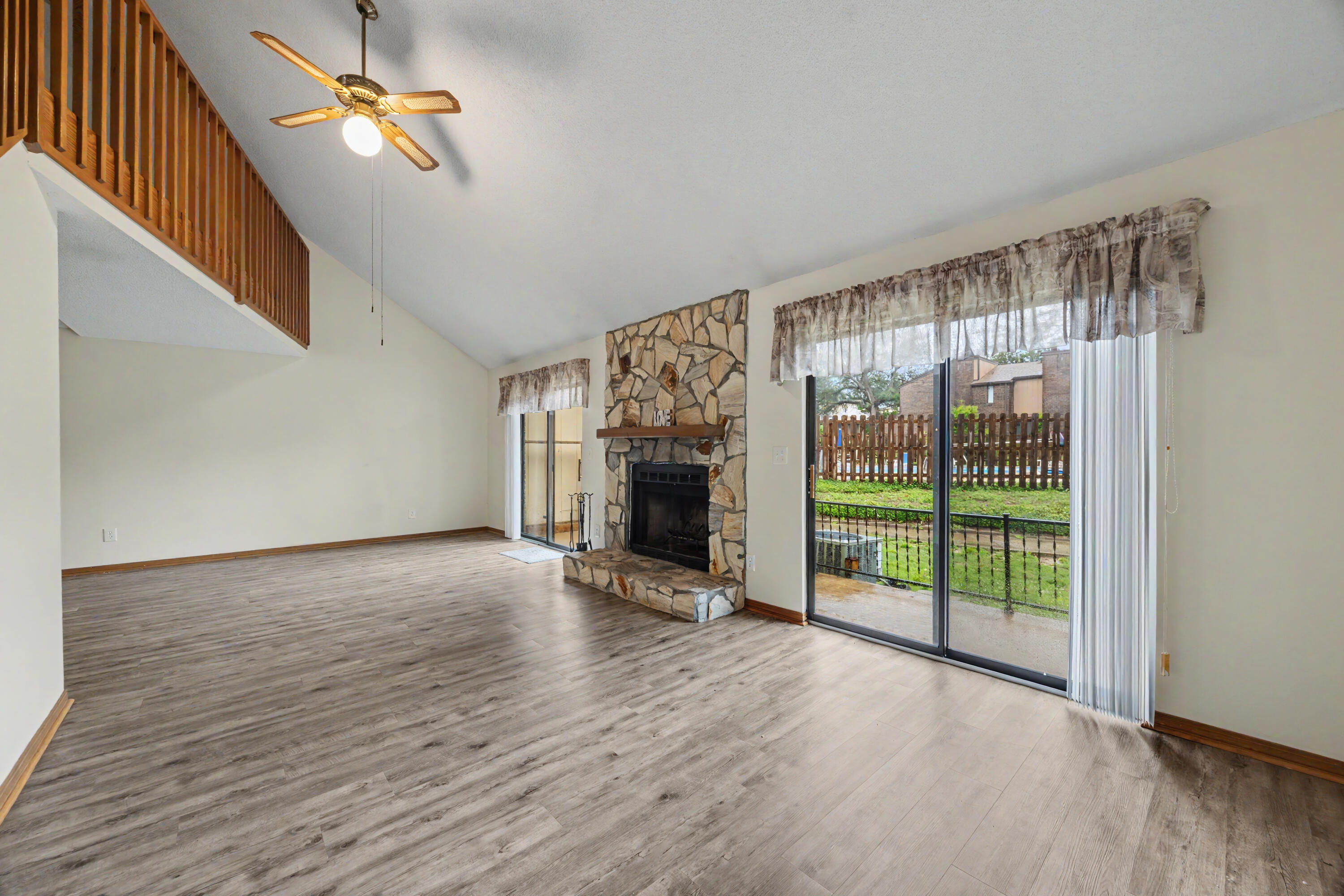 HIDDEN COVE UNIT 44 - Residential