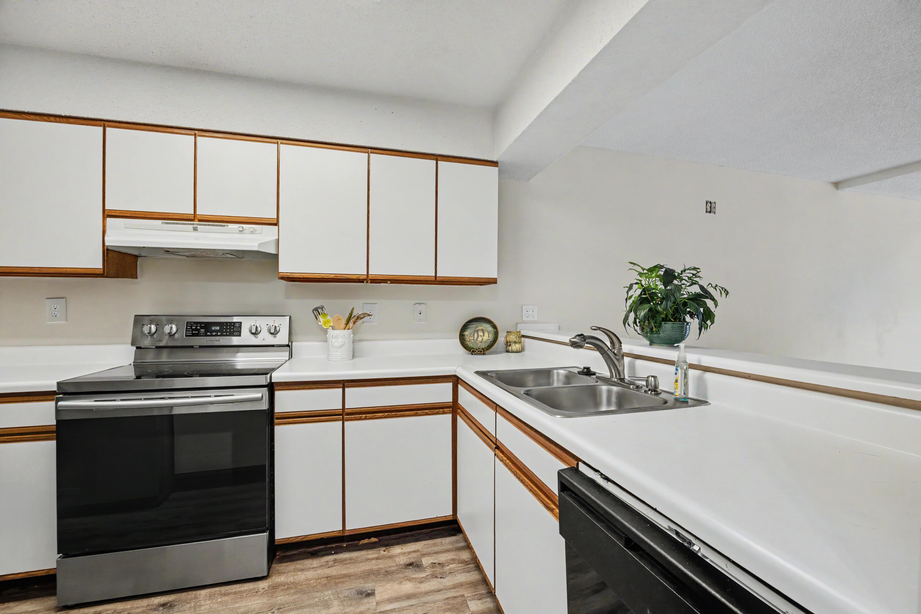HIDDEN COVE UNIT 44 - Residential