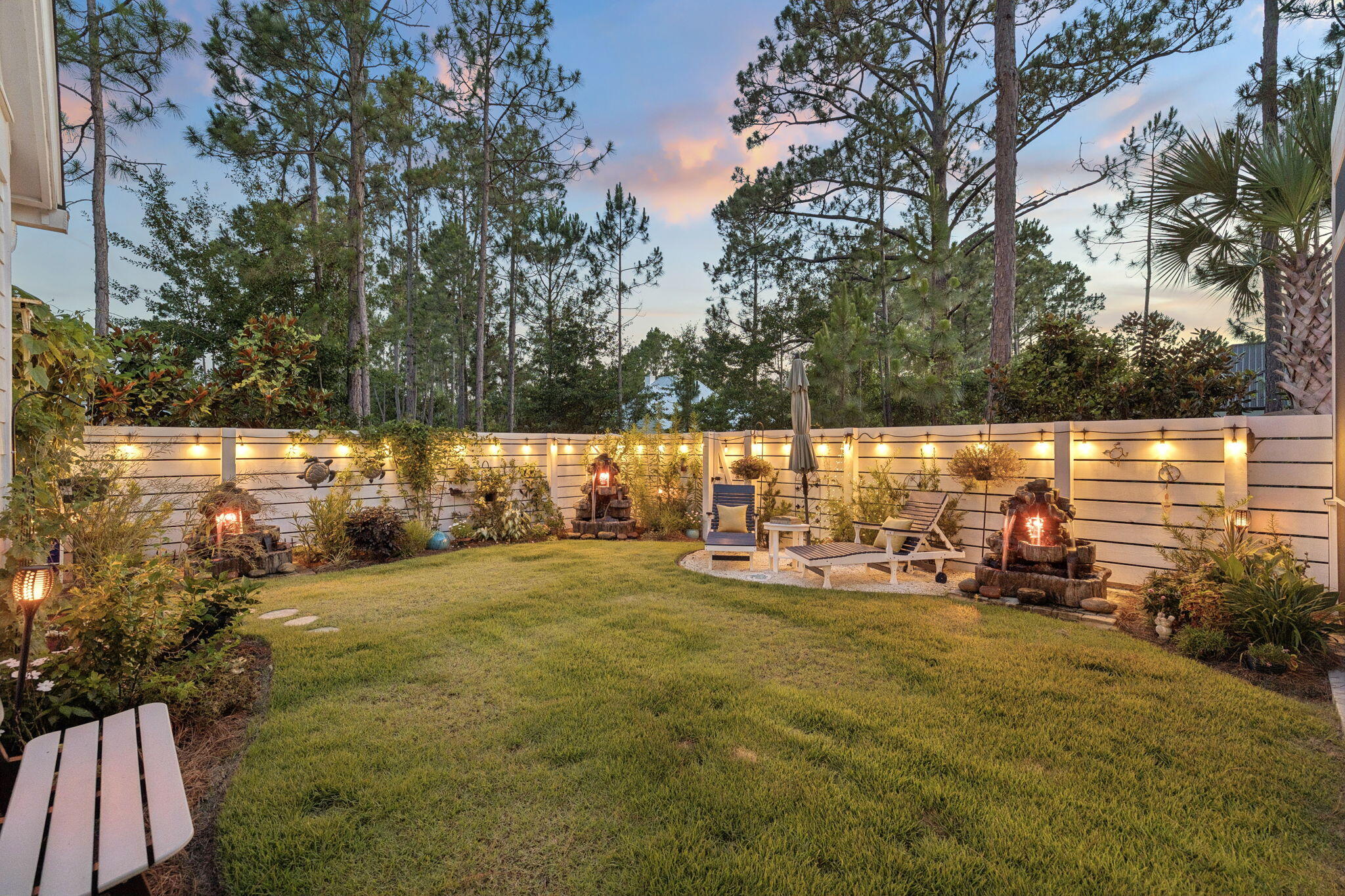 SECLUSION BAY - Residential