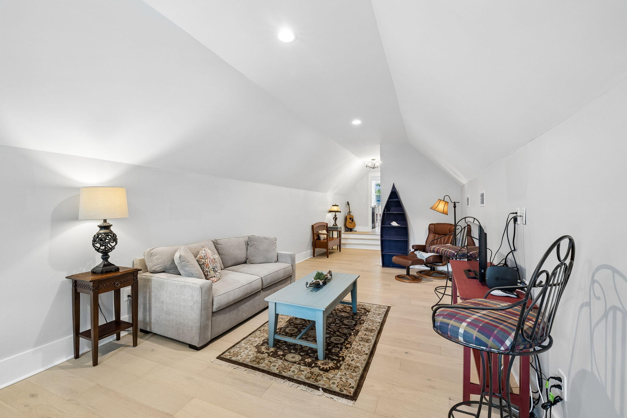 SECLUSION BAY - Residential