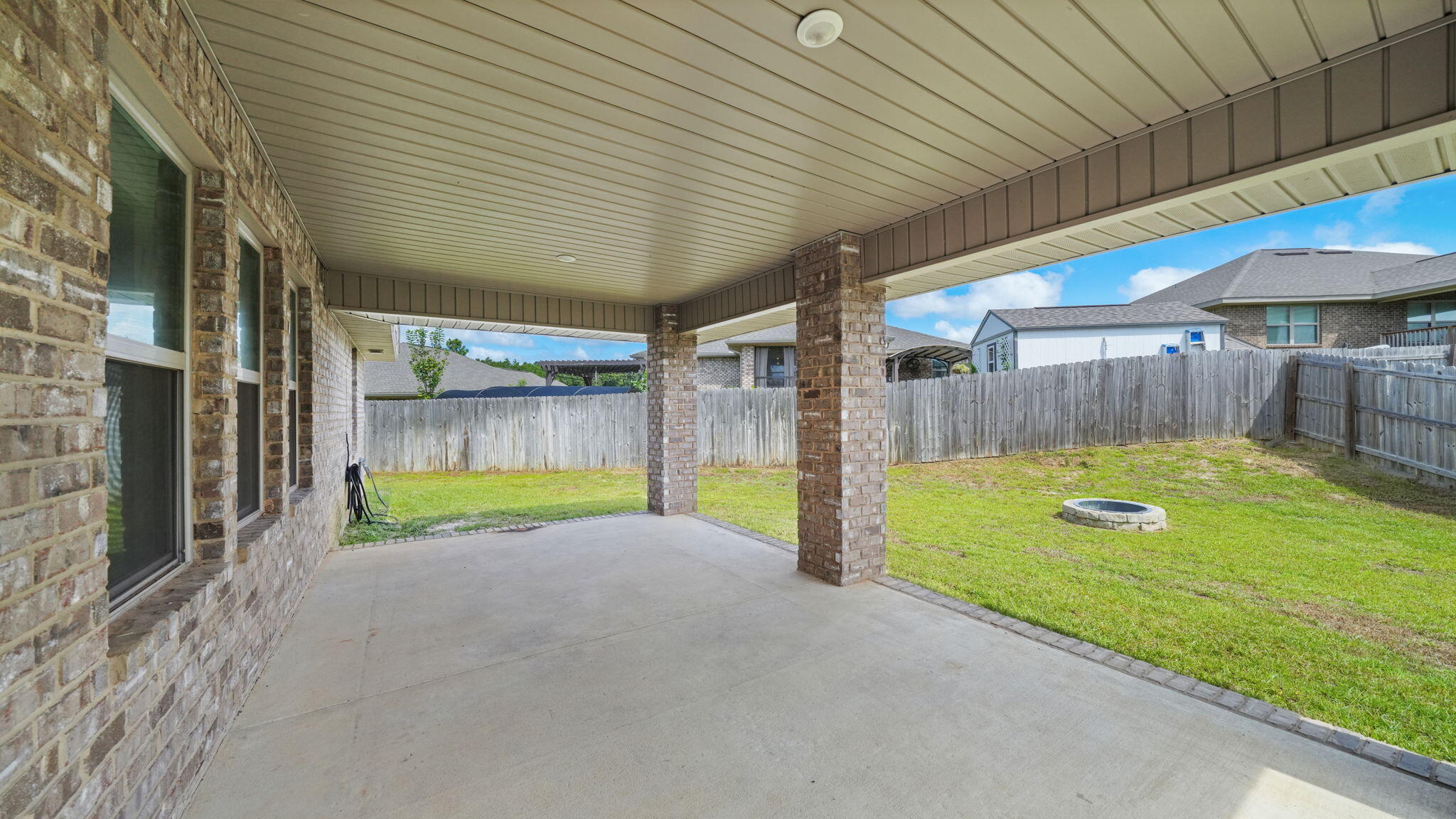 CHARLESTON PLACE - Residential