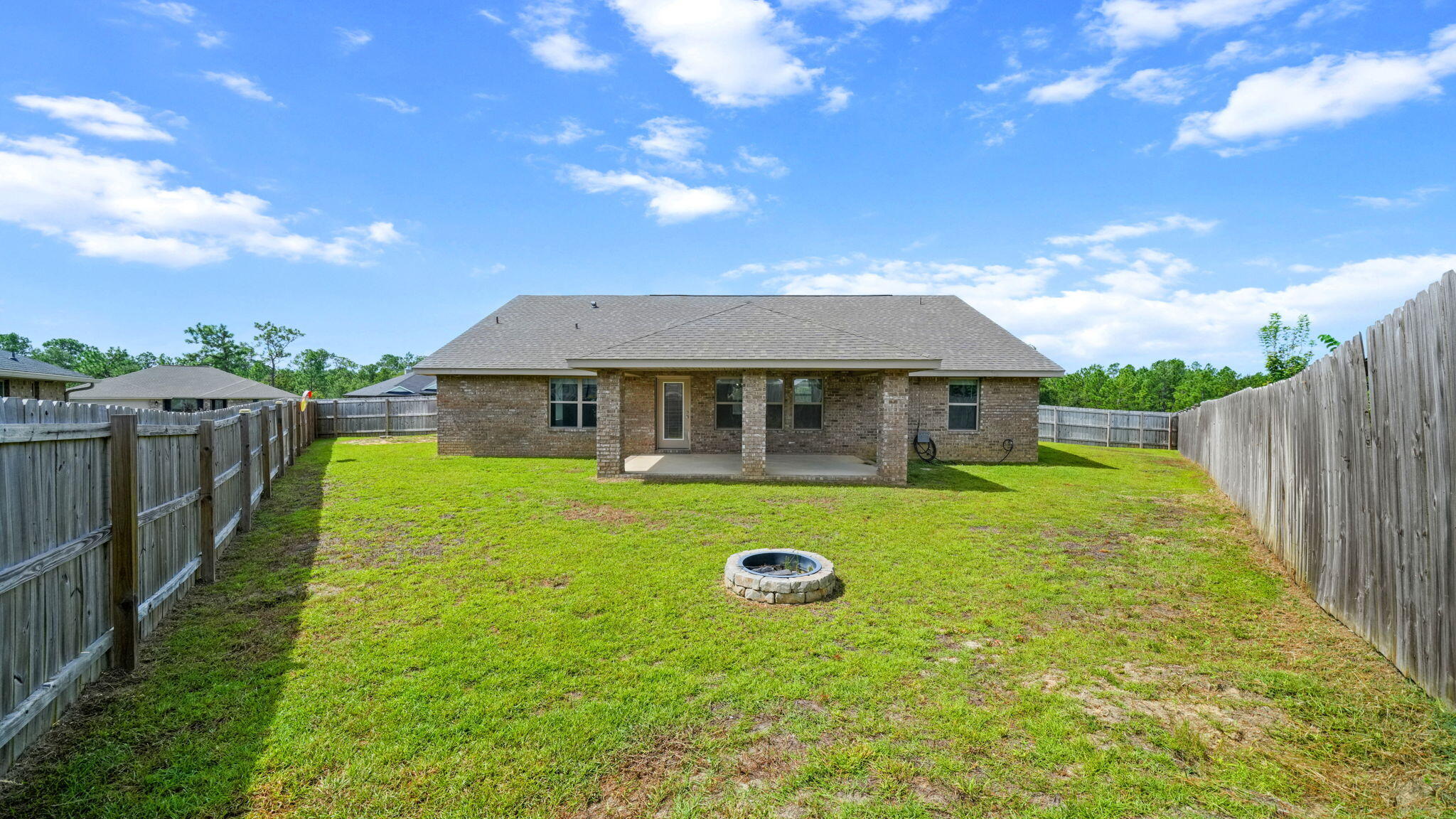 CHARLESTON PLACE - Residential