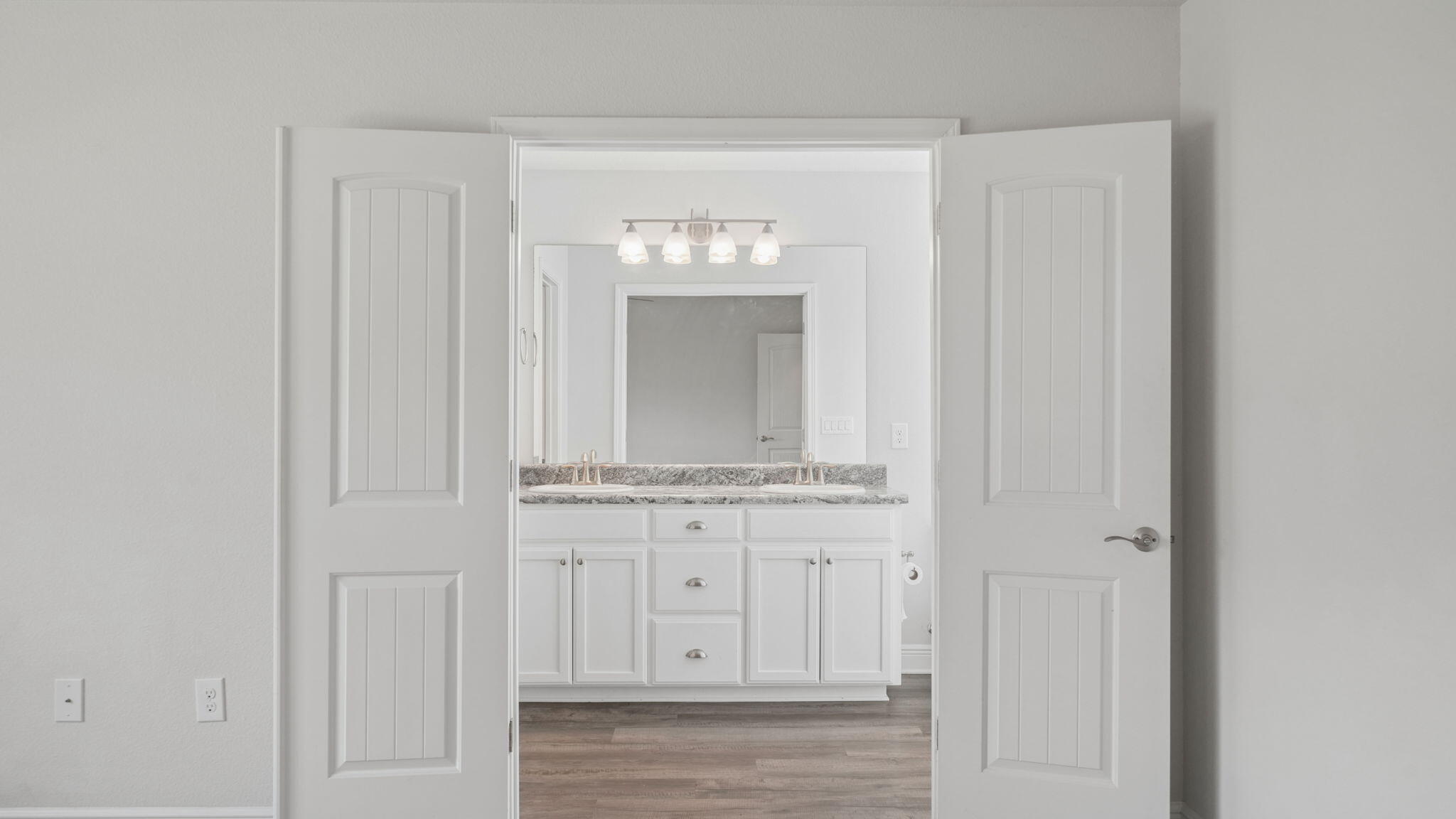 CHARLESTON PLACE - Residential