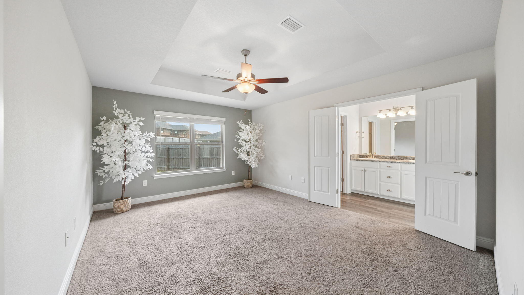 CHARLESTON PLACE - Residential