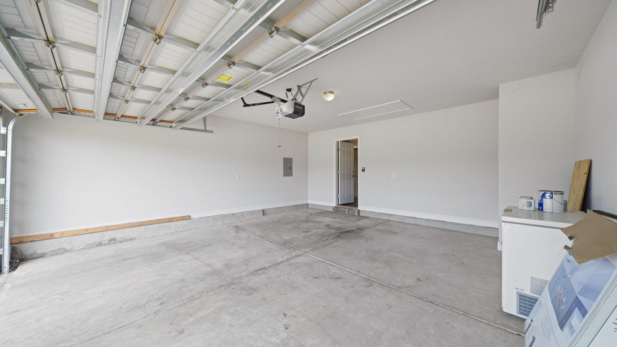 CHARLESTON PLACE - Residential