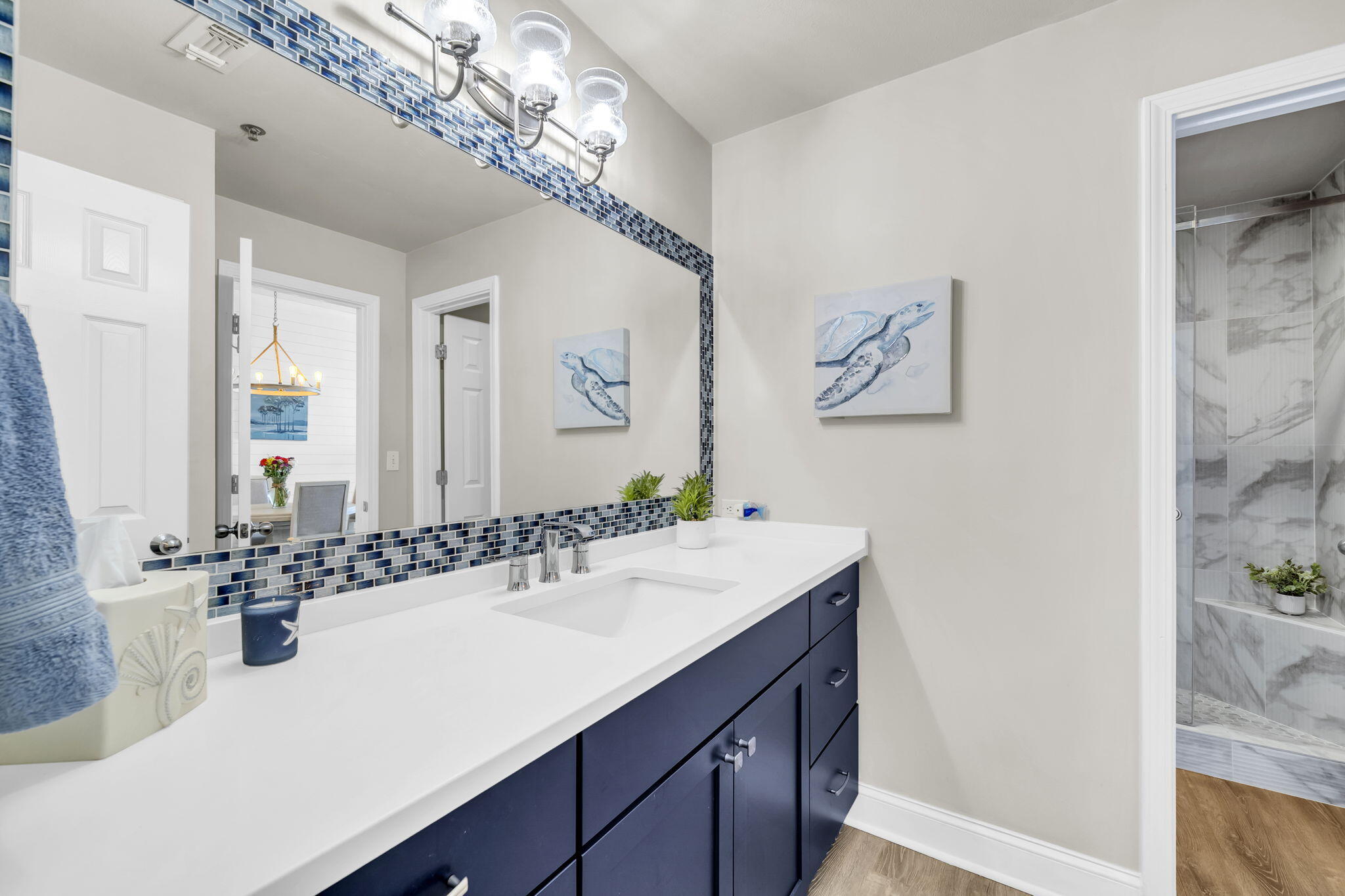 LEEWARD KEY - Residential