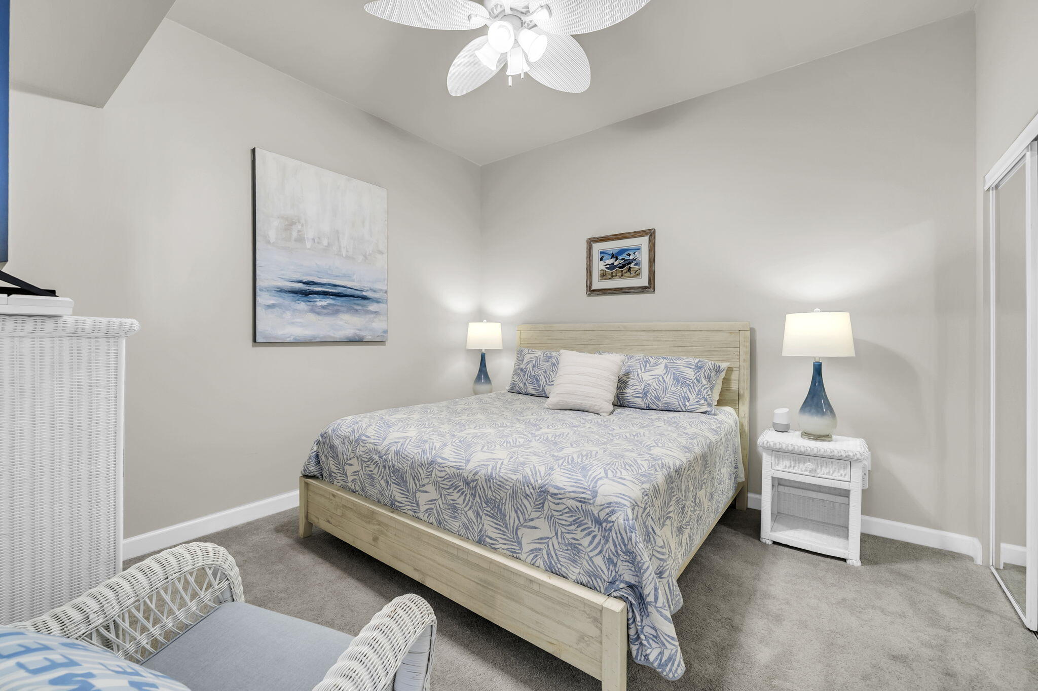 LEEWARD KEY - Residential