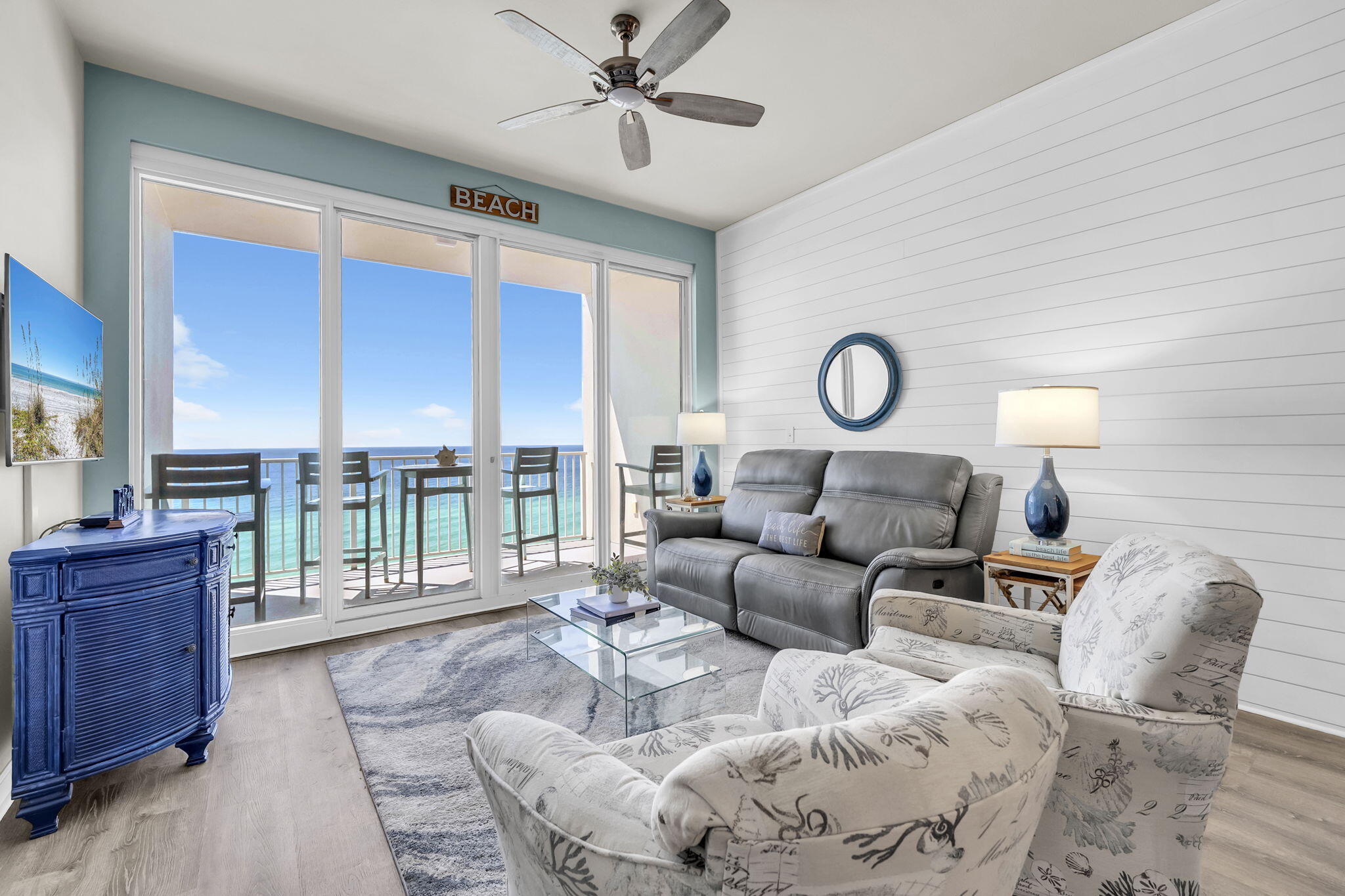 LEEWARD KEY - Residential