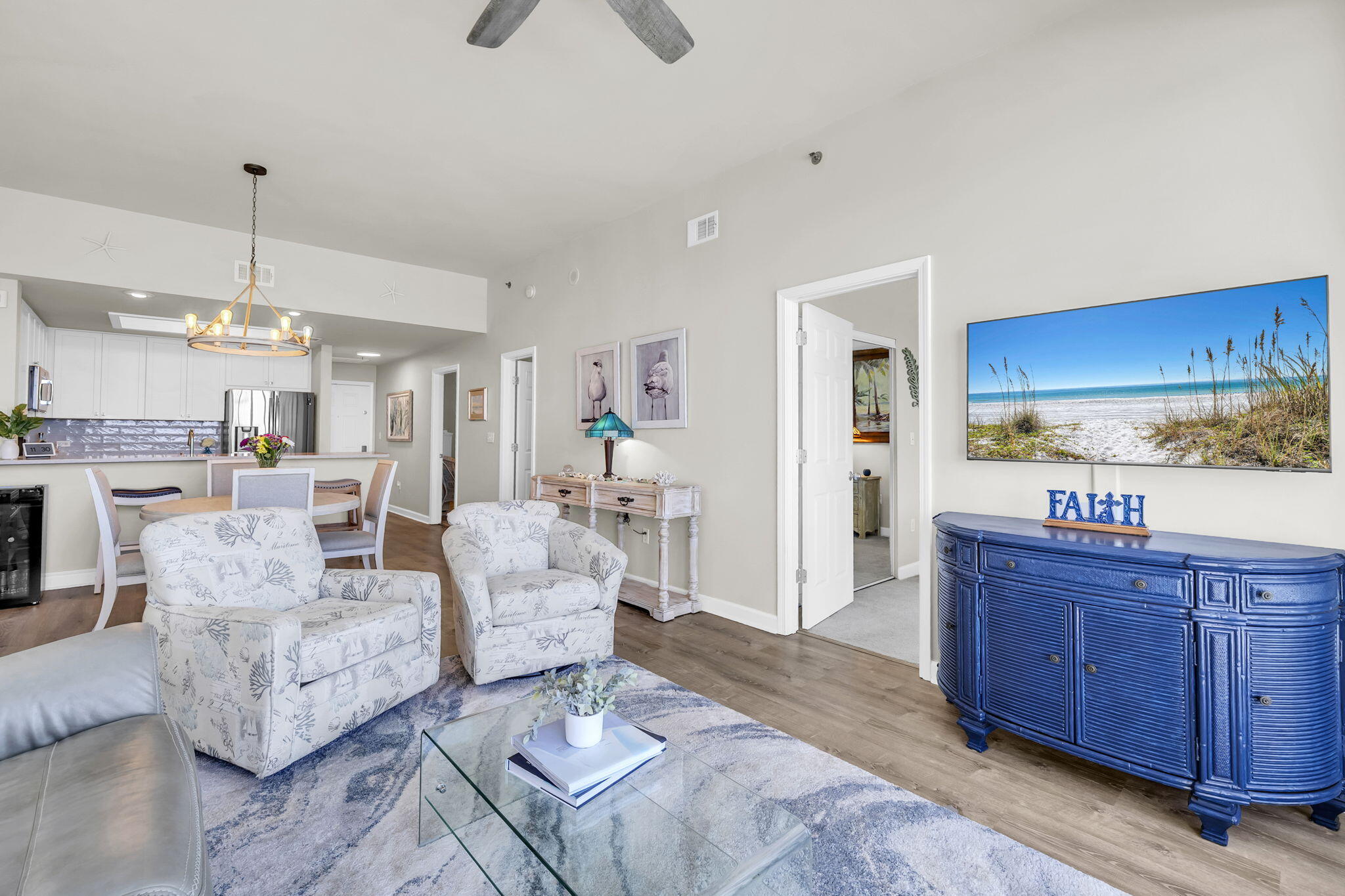 LEEWARD KEY - Residential