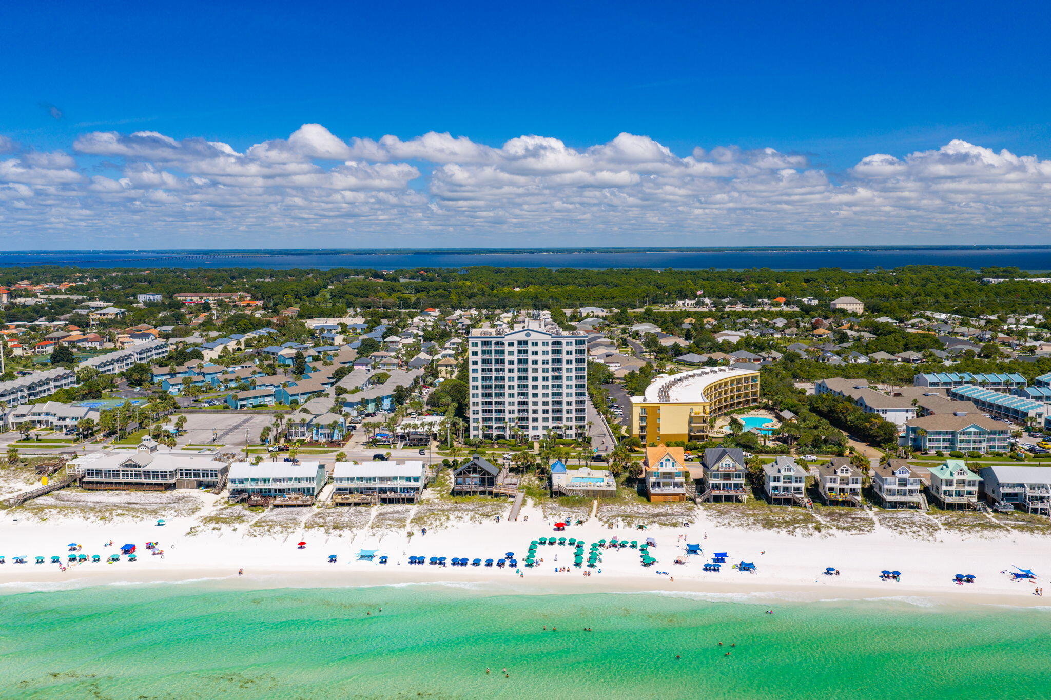 LEEWARD KEY - Residential