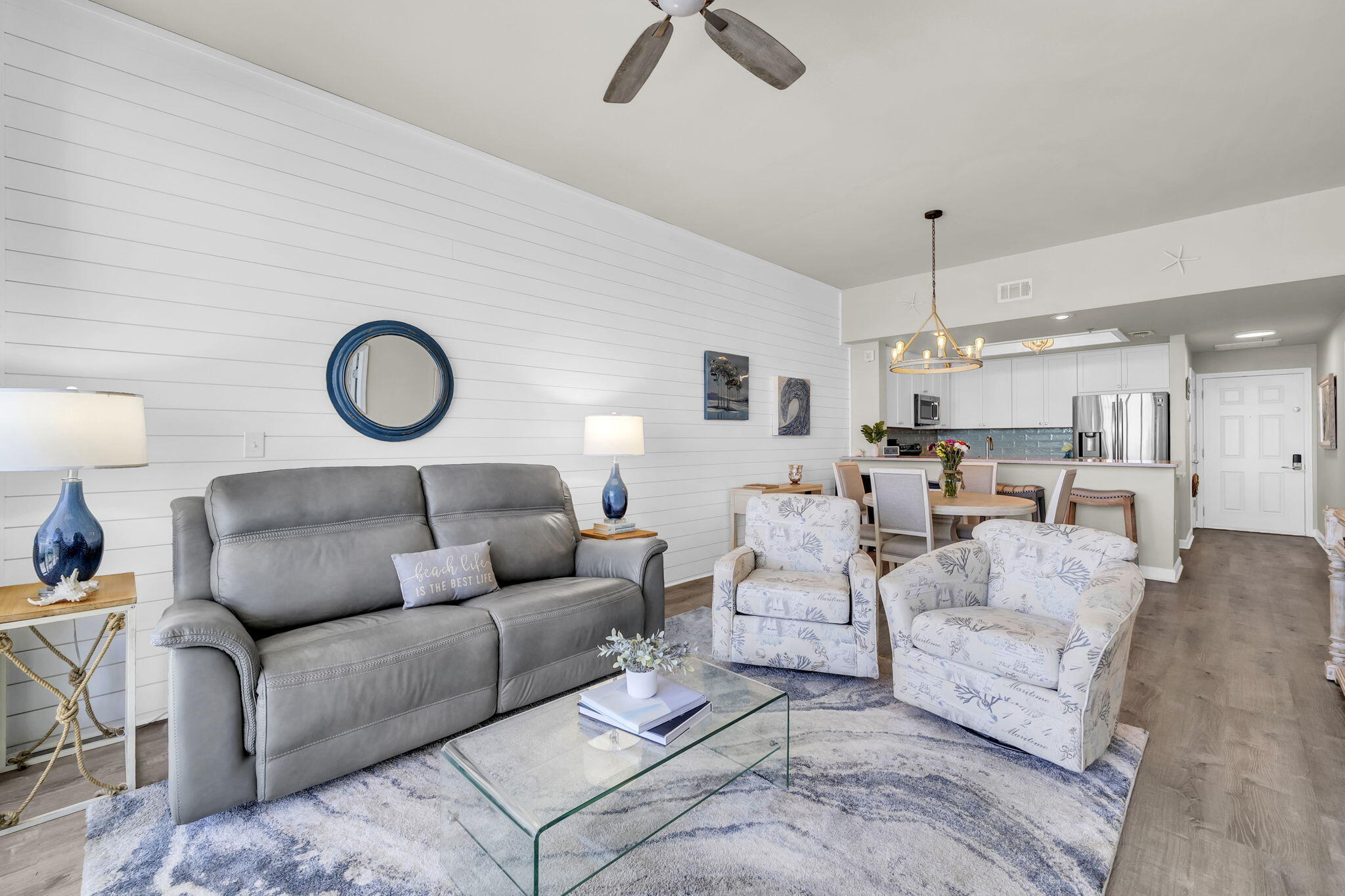 LEEWARD KEY - Residential