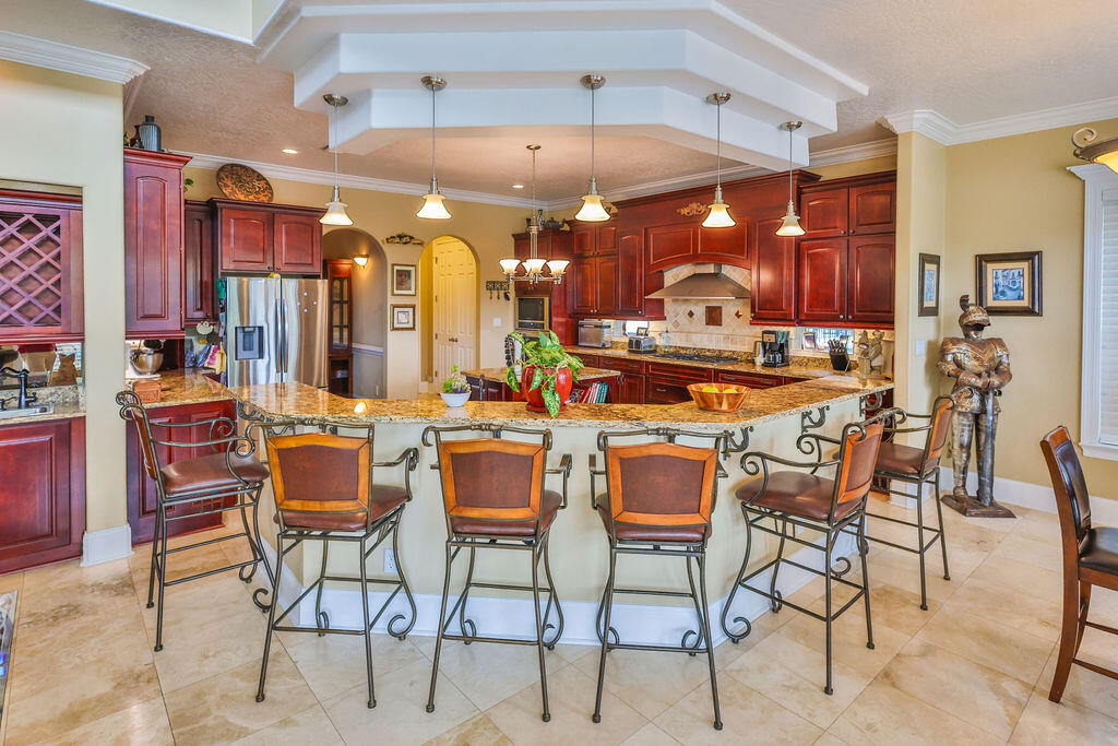 BAYOU POQUITO - Residential