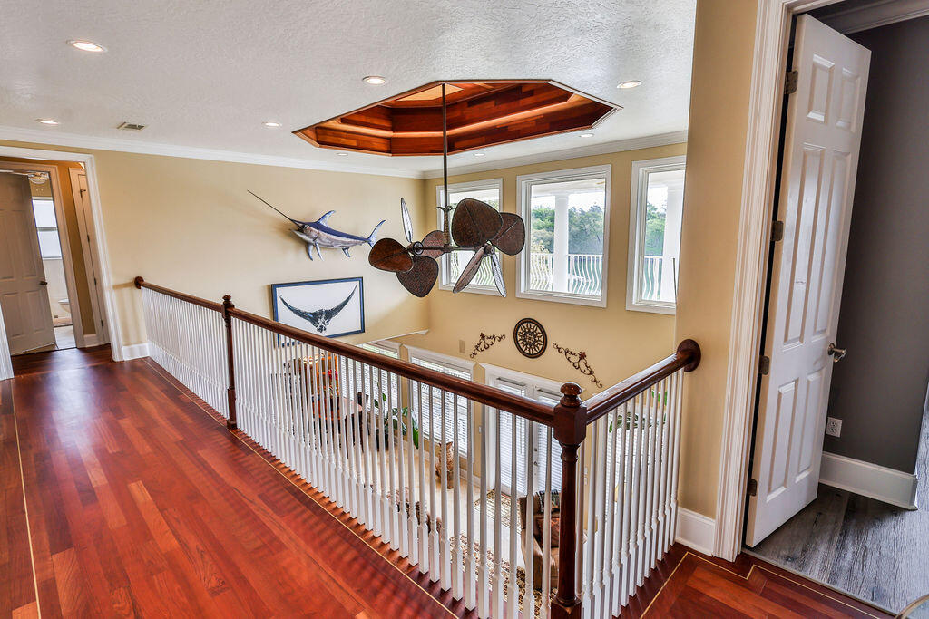BAYOU POQUITO - Residential
