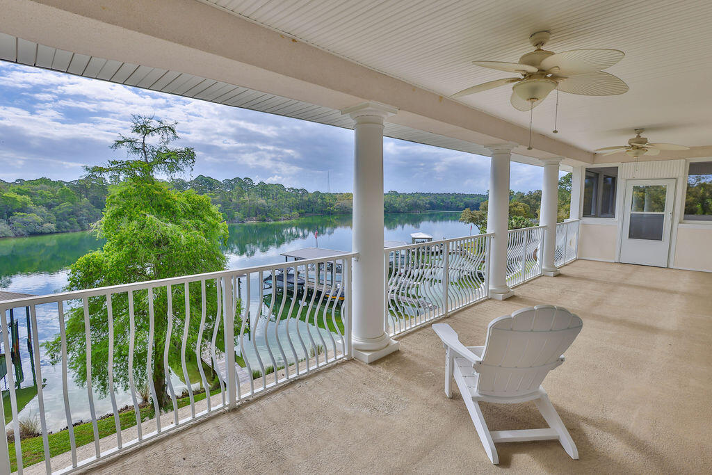 BAYOU POQUITO - Residential