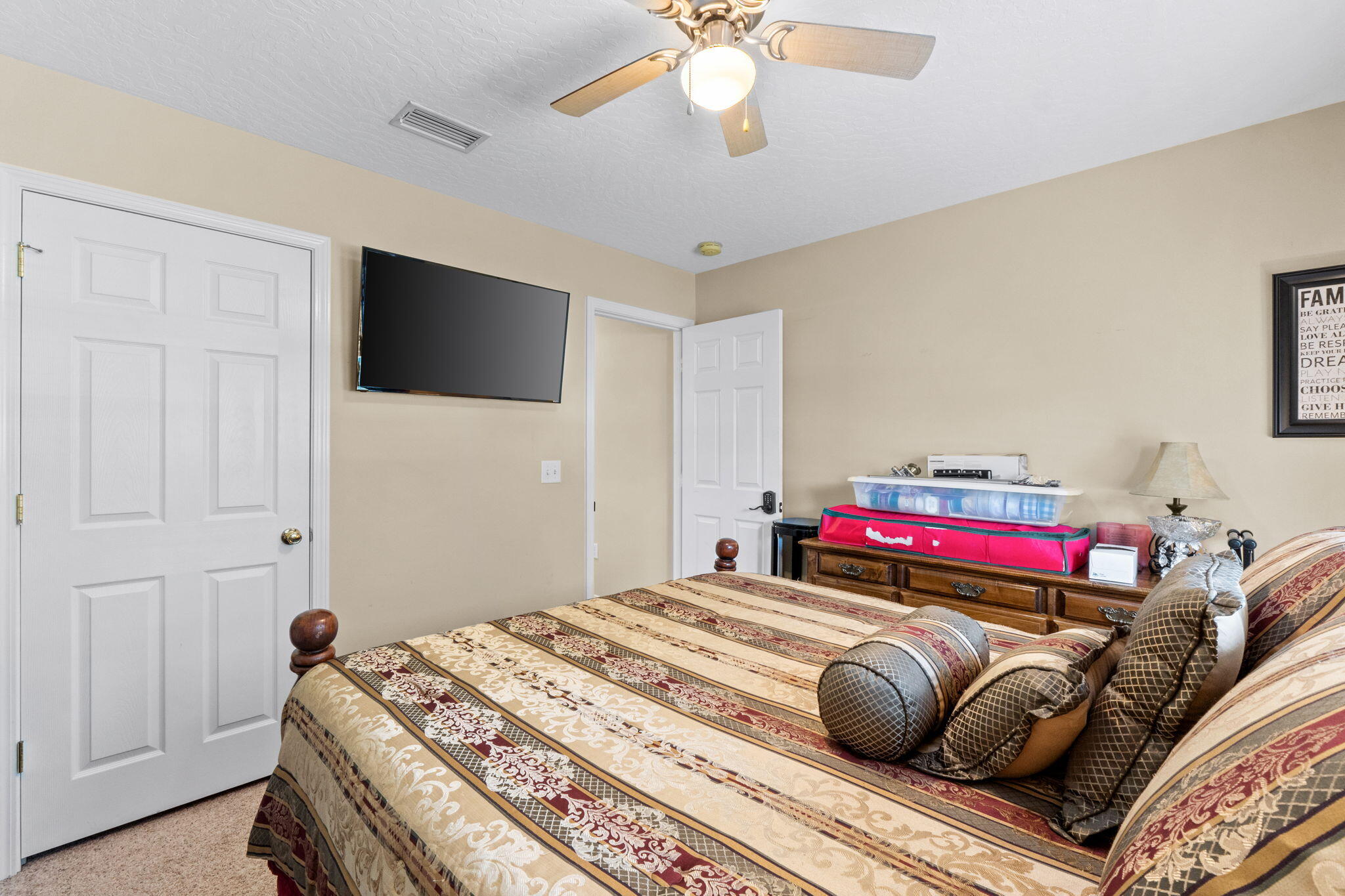 NAVARRE S/D 2ND ADDN - Residential