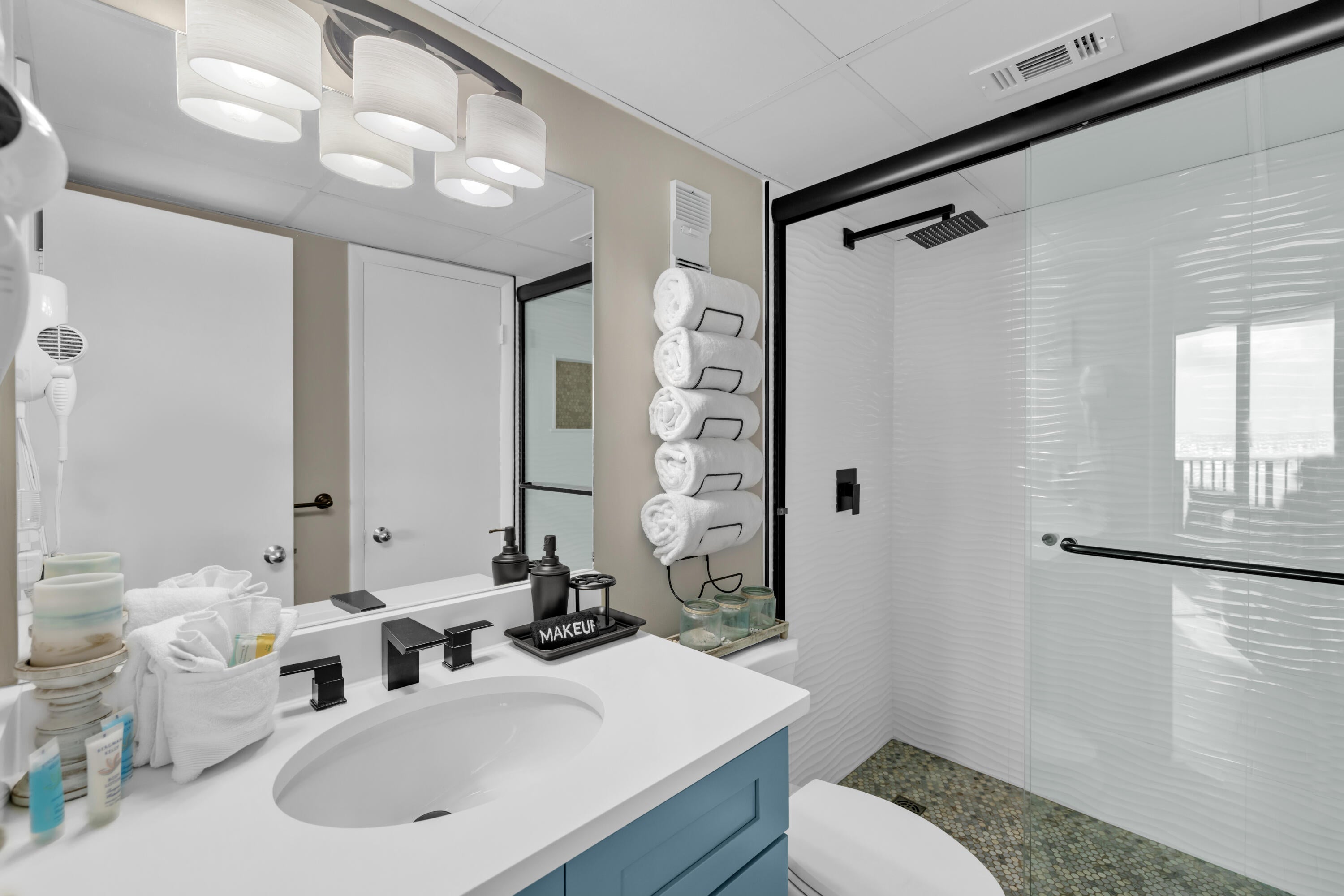 SUNBIRD CONDO - Residential