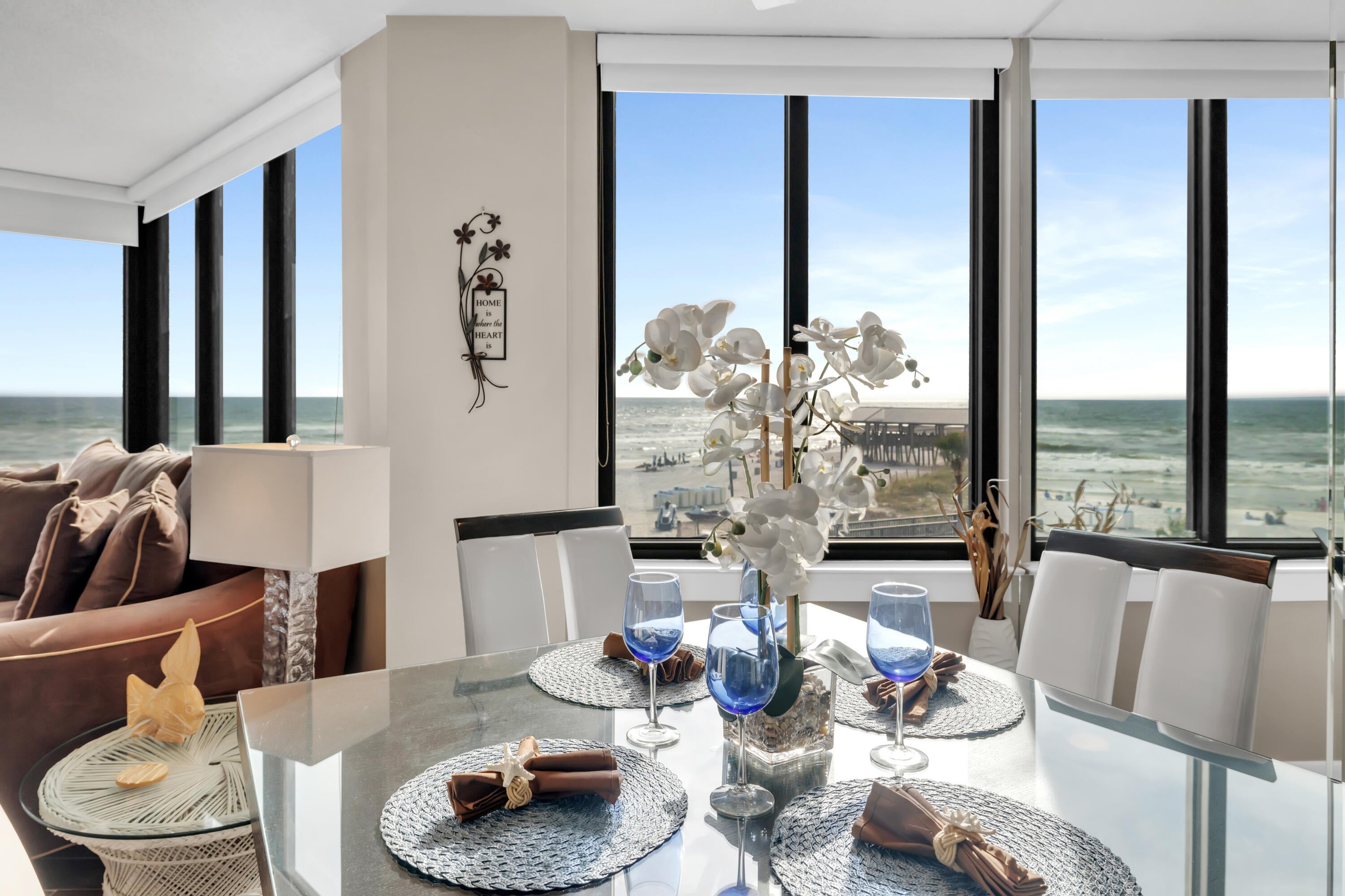 SUNBIRD CONDO - Residential